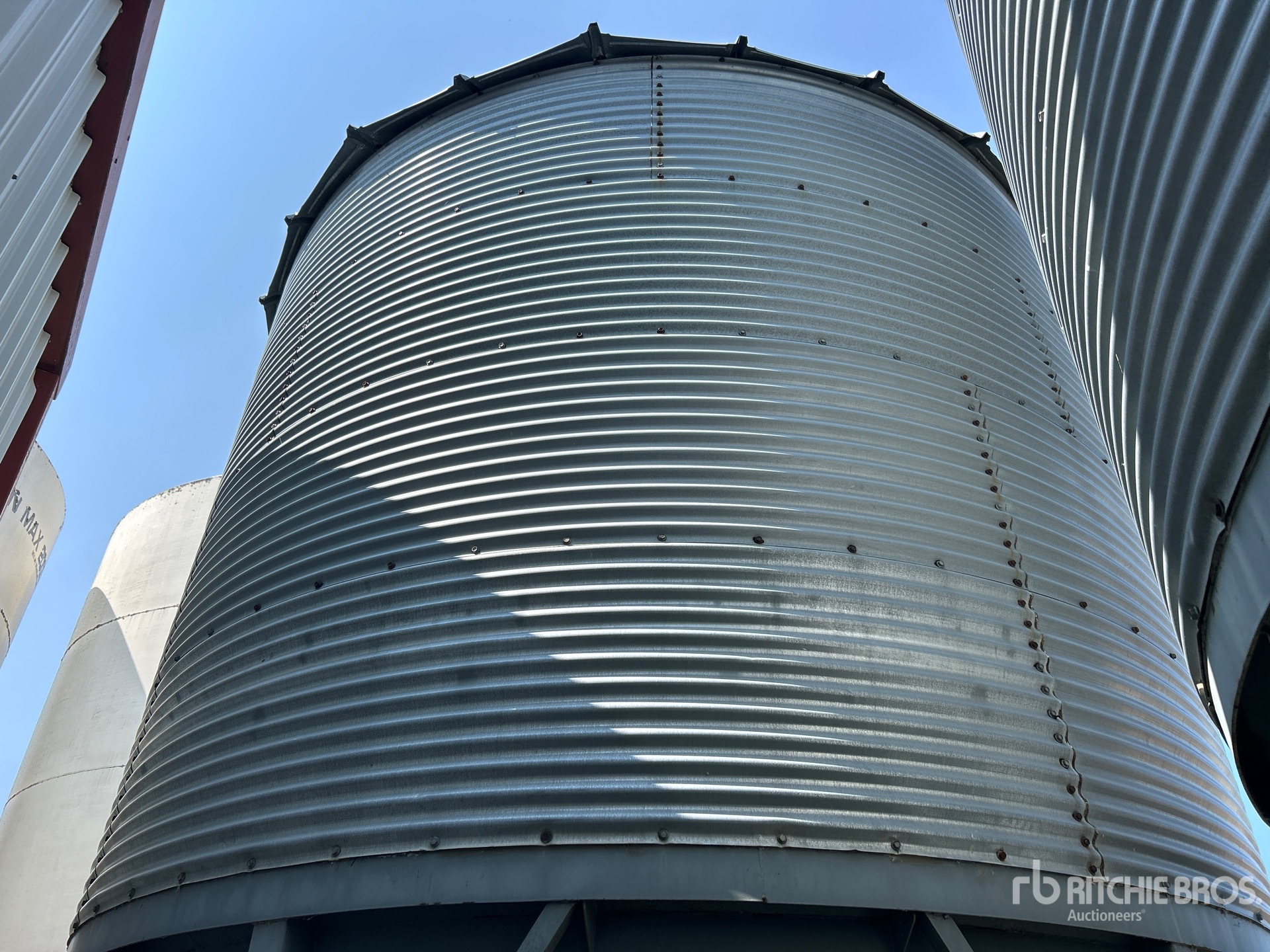 Westeel +/- 1500 bu 4 Ring