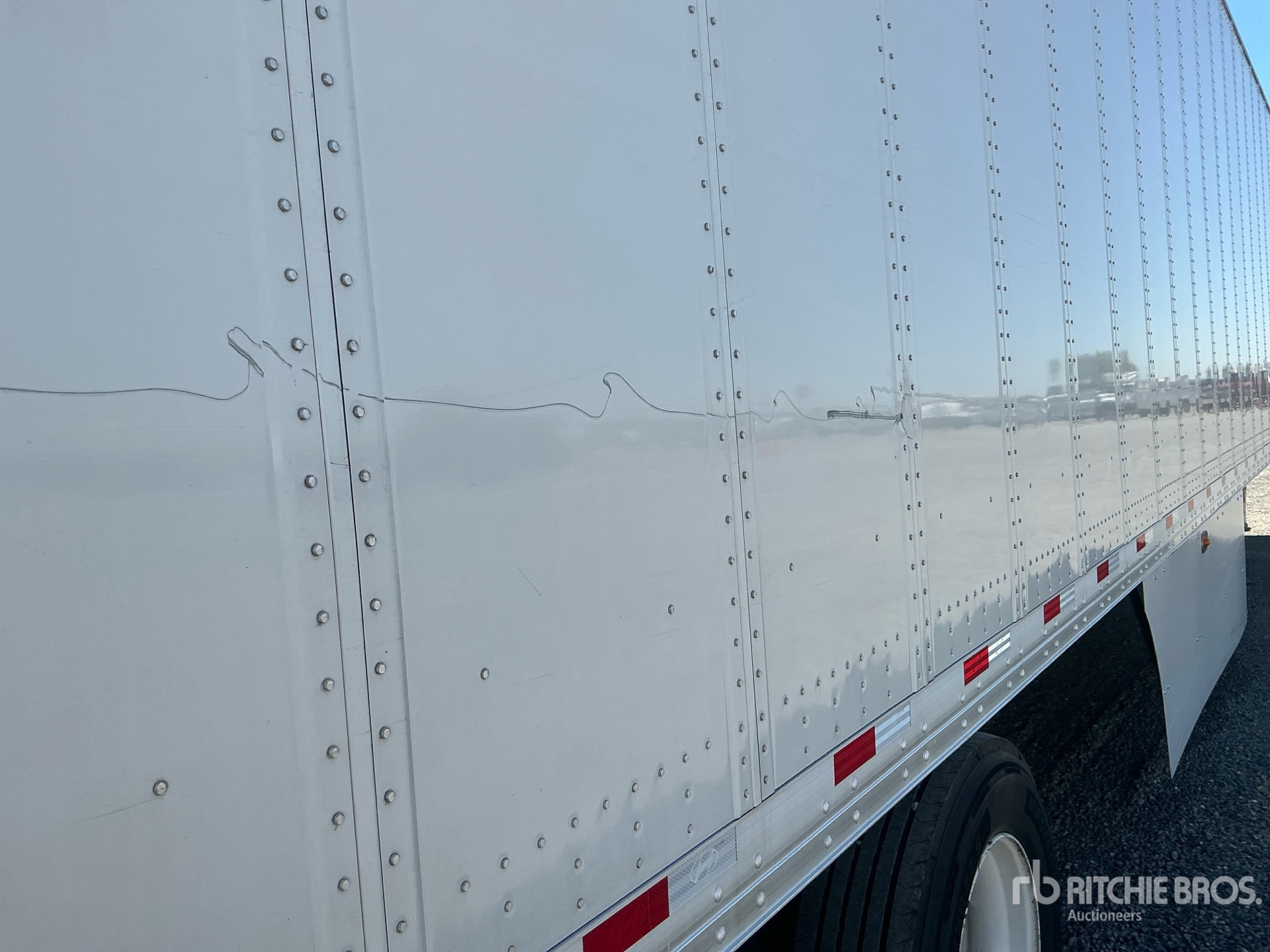 2023 Hyundai V12530152-AJS