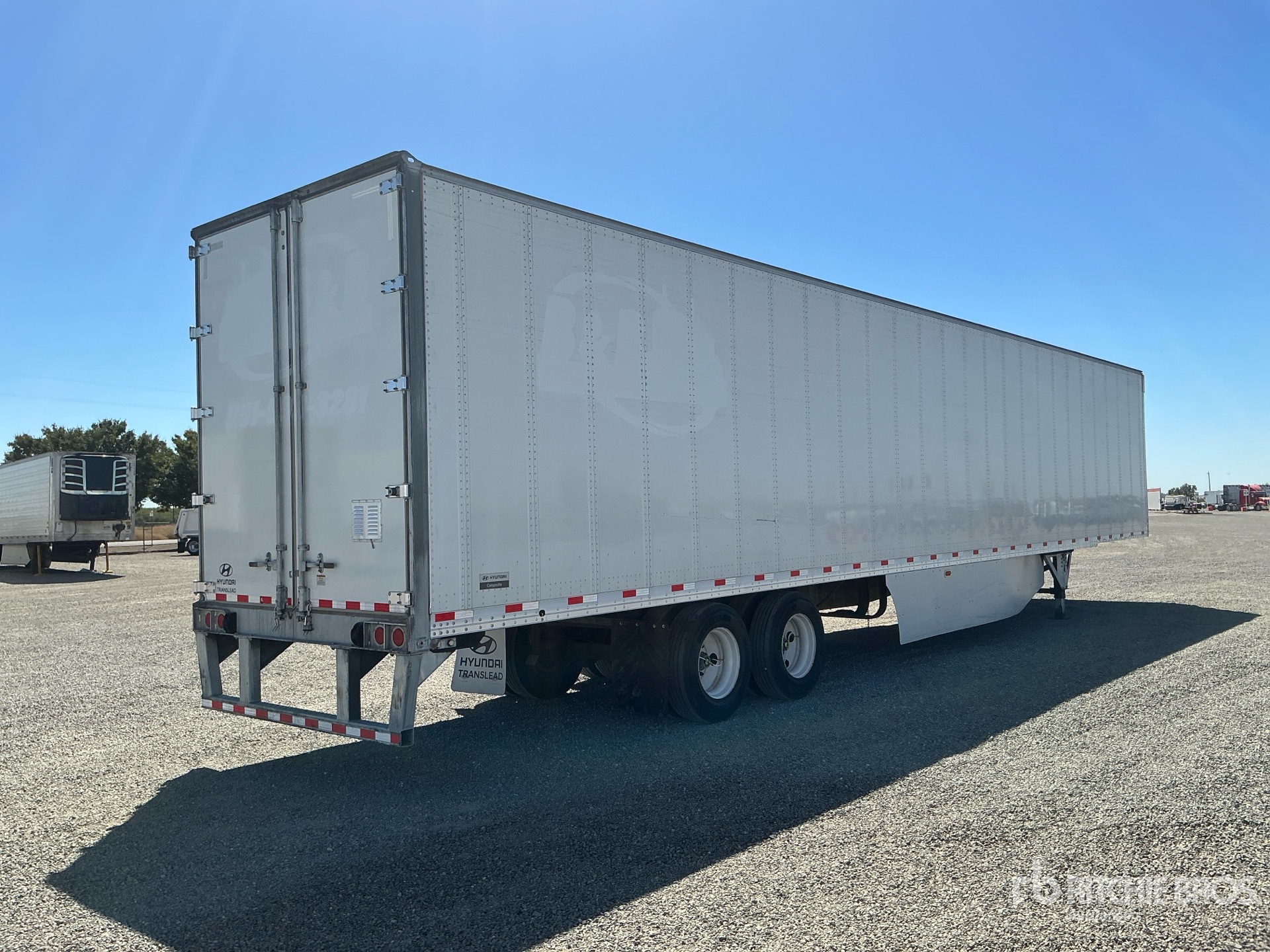 2023 Hyundai V12530152-AJS