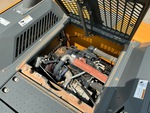 Engine with Oil Leaks