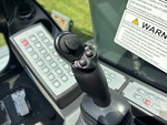 Control Station with Controles hidráulicos