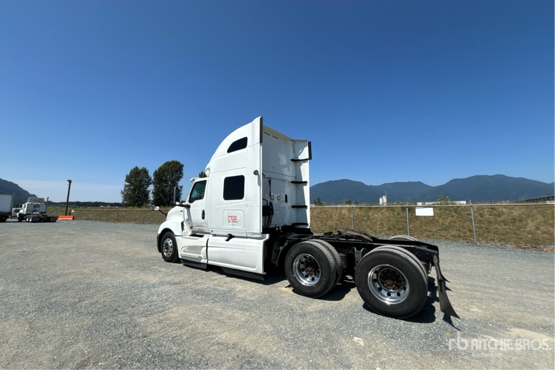 General Appearance with Picture, Left Rear Corner