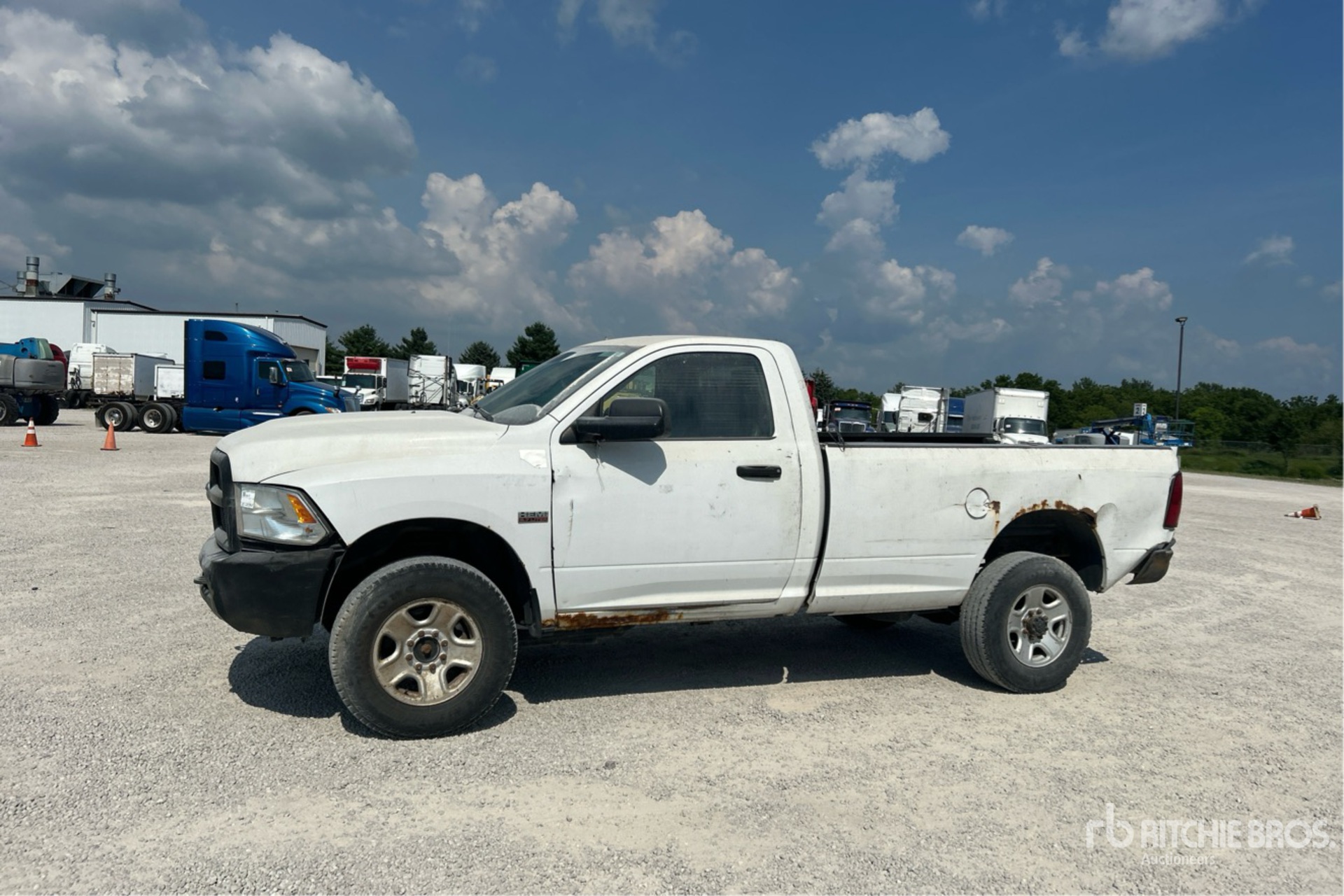 General Appearance with Picture, Left Front Corner