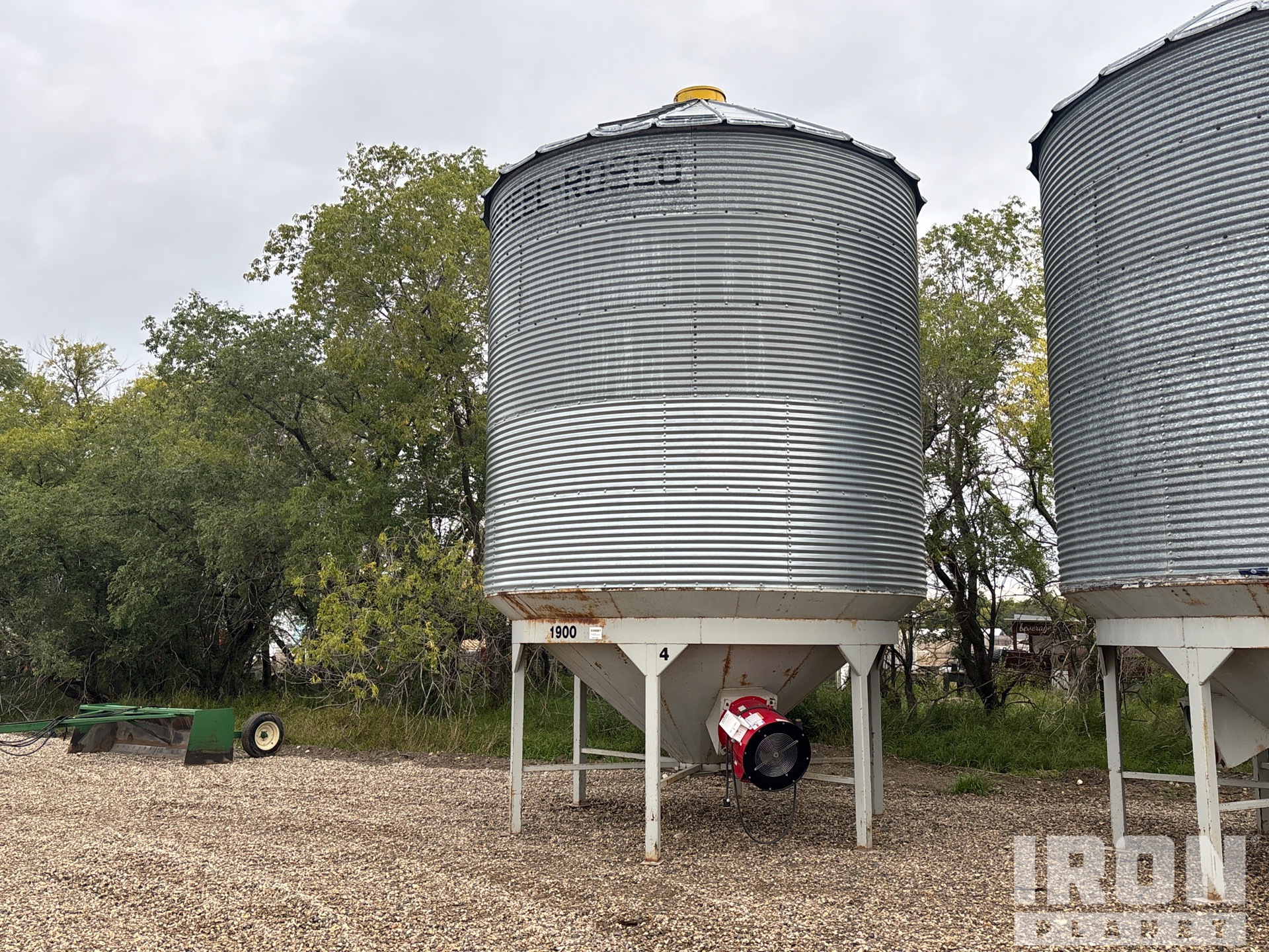  Westeel +/- 1900 bu Hopper Wet