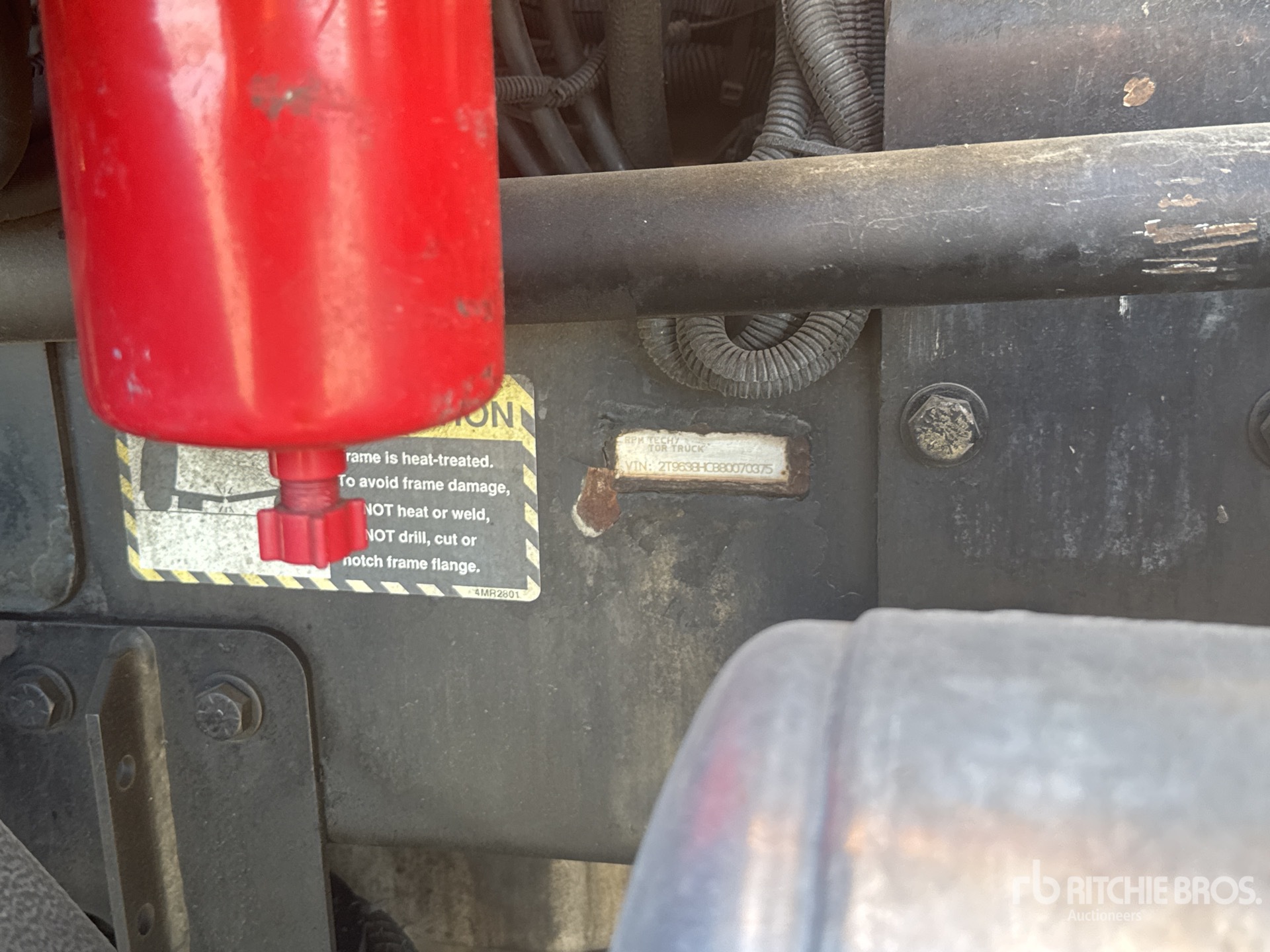 2008 Mack T-63130