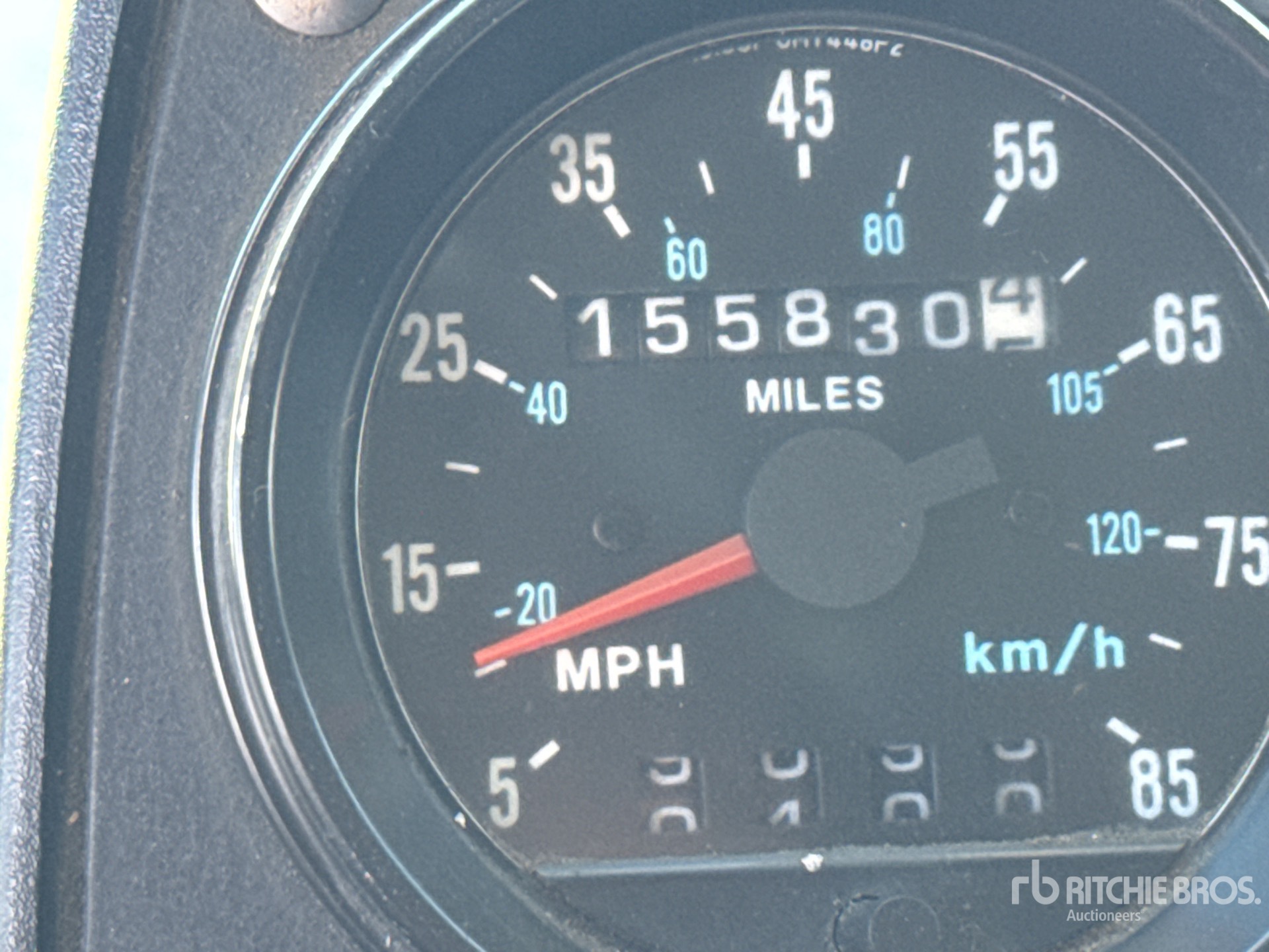 2008 Mack T-63130