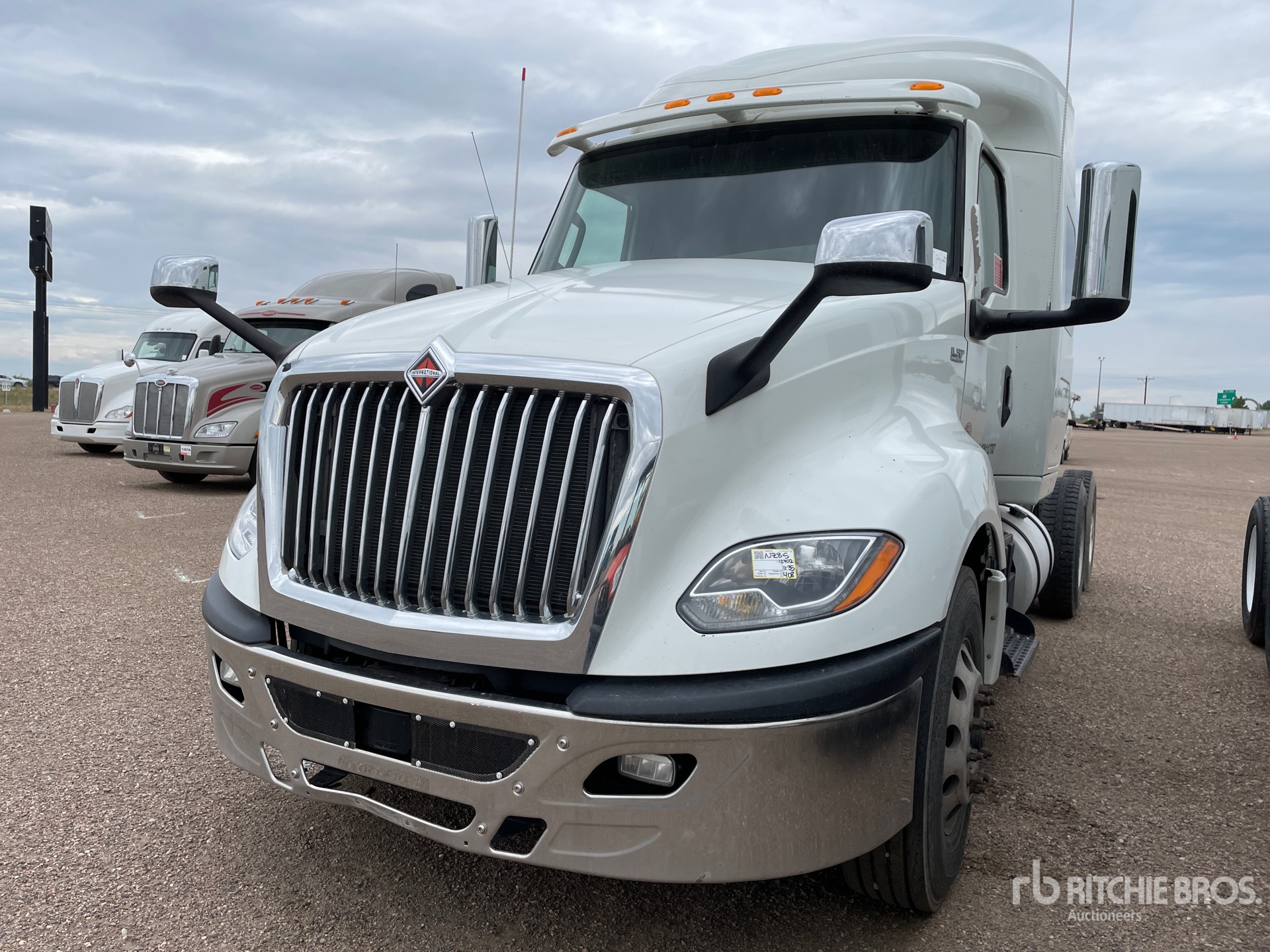 2019 International LT625