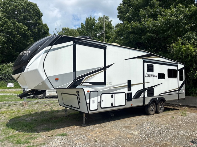 2022 Forest River Crusader 34 ft 9 in T/A Travel Trailer 2022 Forest River Crusader 34 ft 9 in T/A Travel Trailer