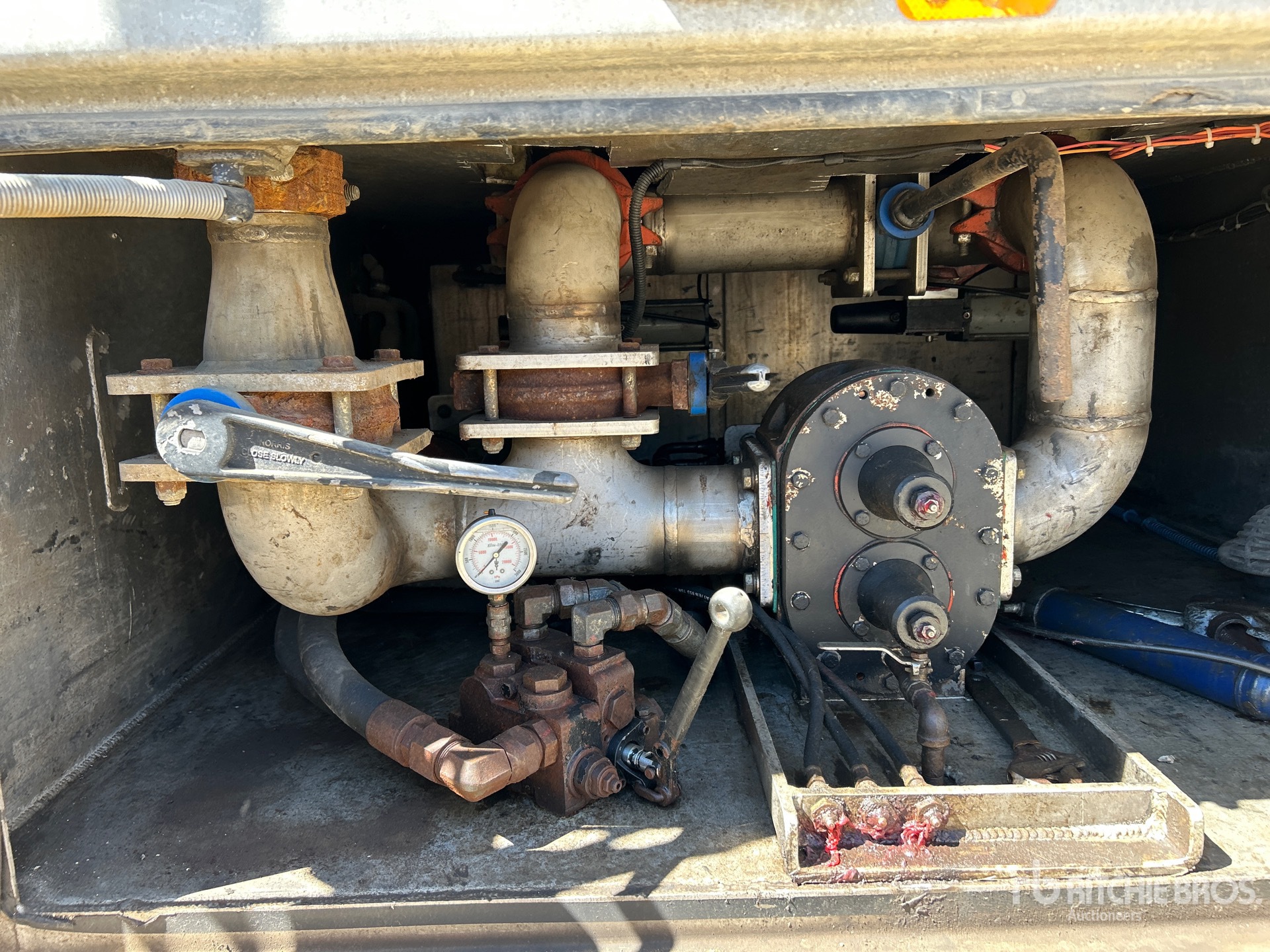 2013 Stephens 46000 L Tri/A