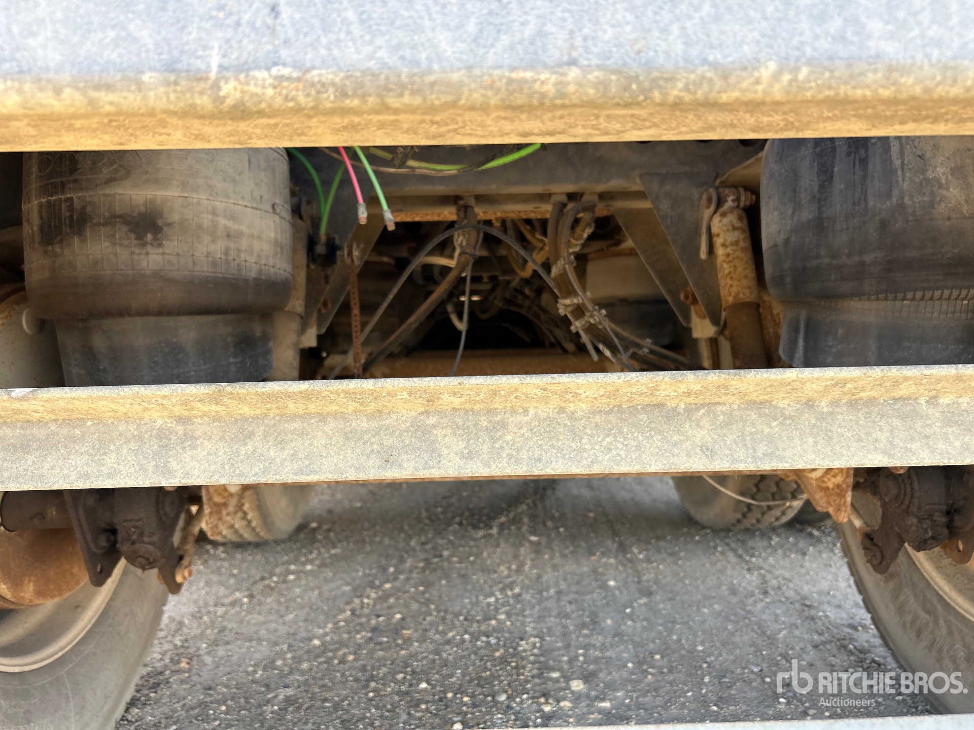 2013 Stephens 46000 L Tri/A