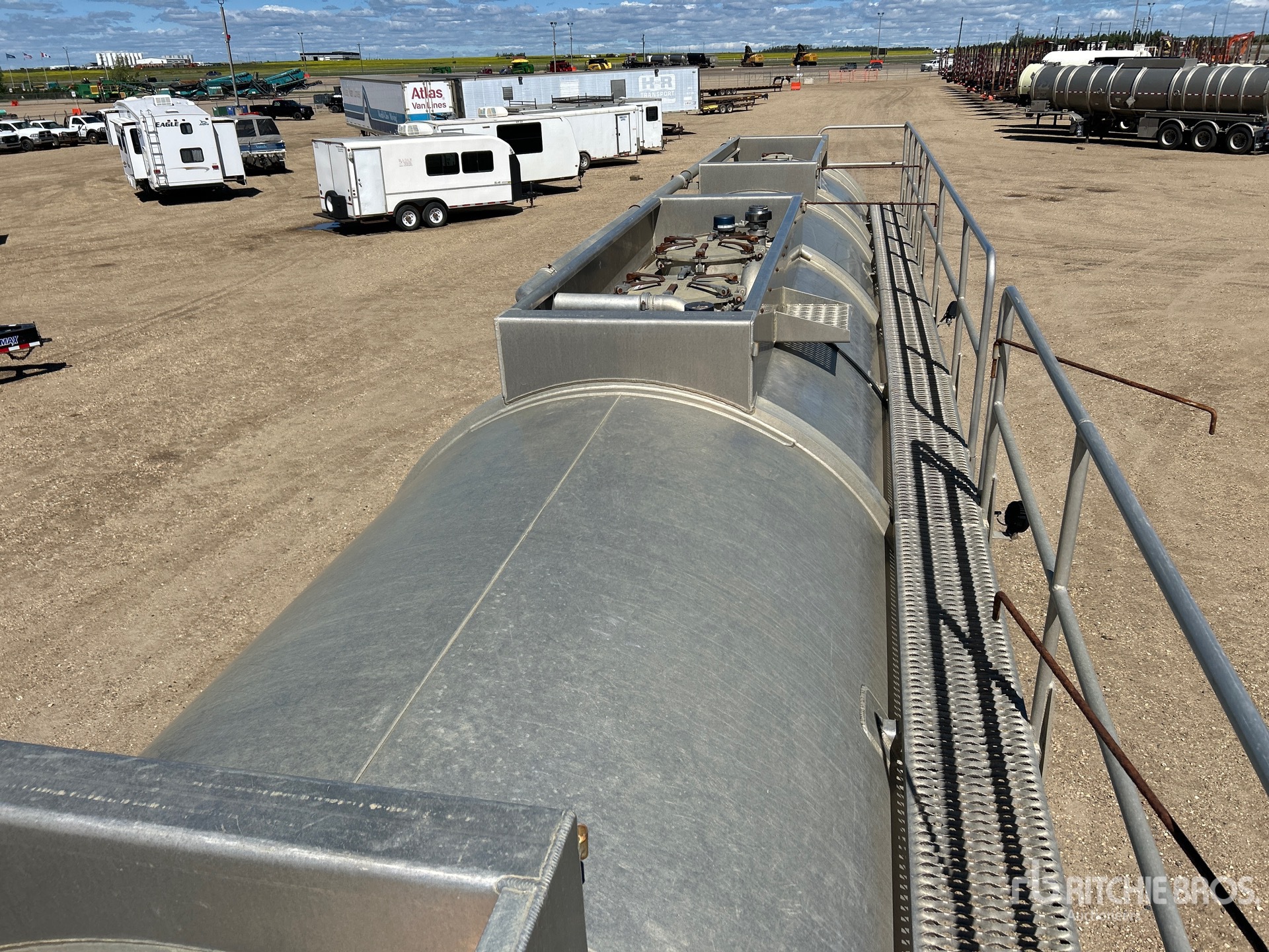 2013 Stephens 46000 L Tri/A