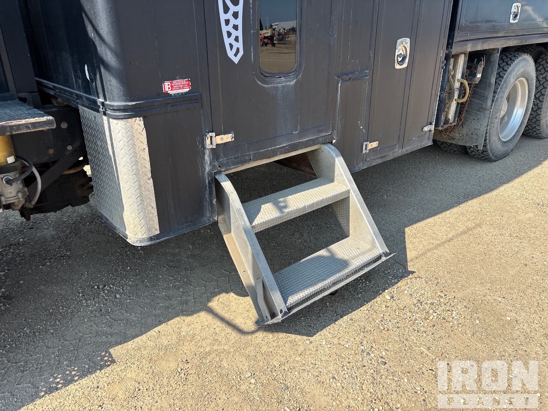 2011 International WORKSTAR 7400