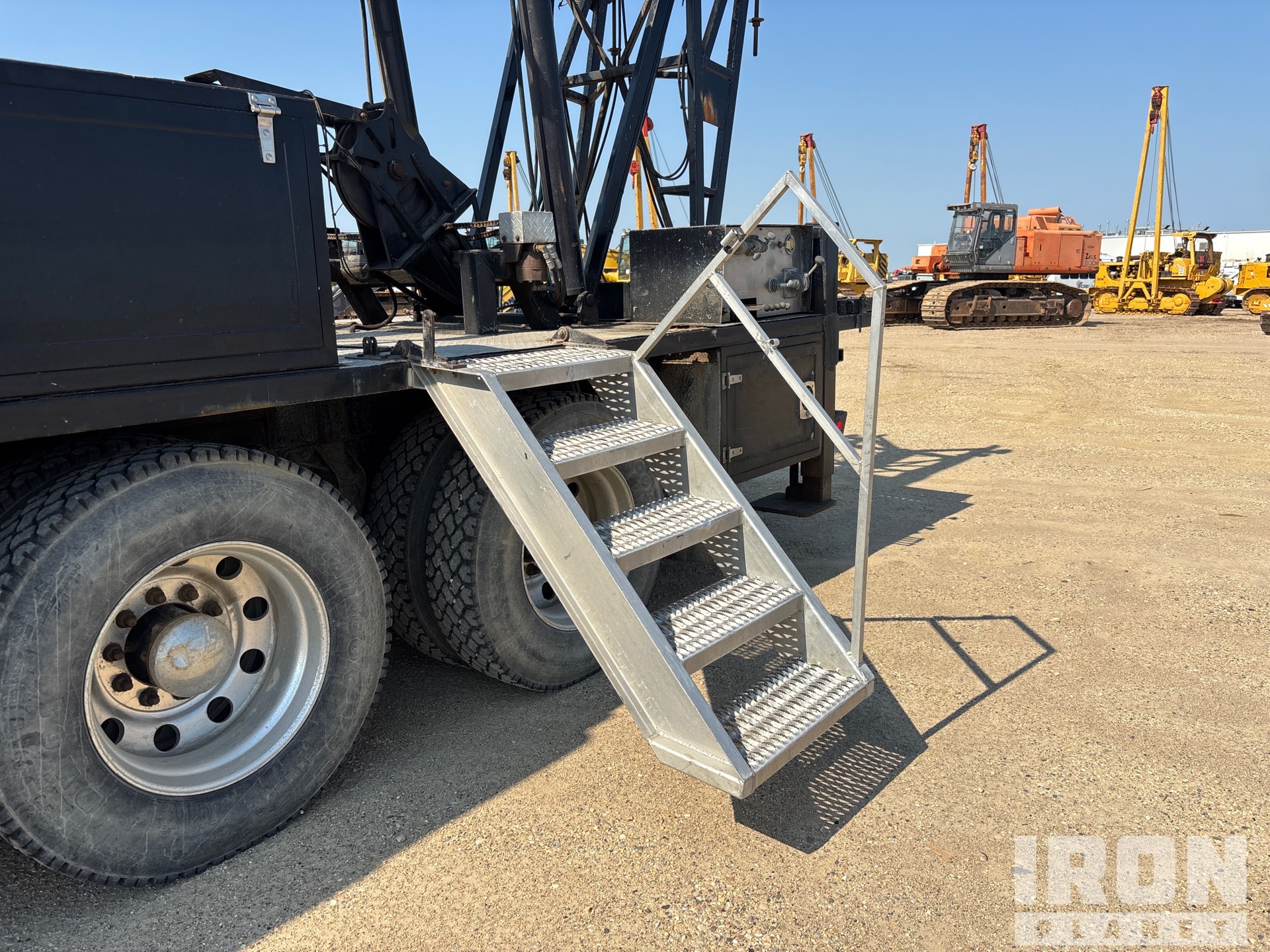 2011 International WORKSTAR 7400