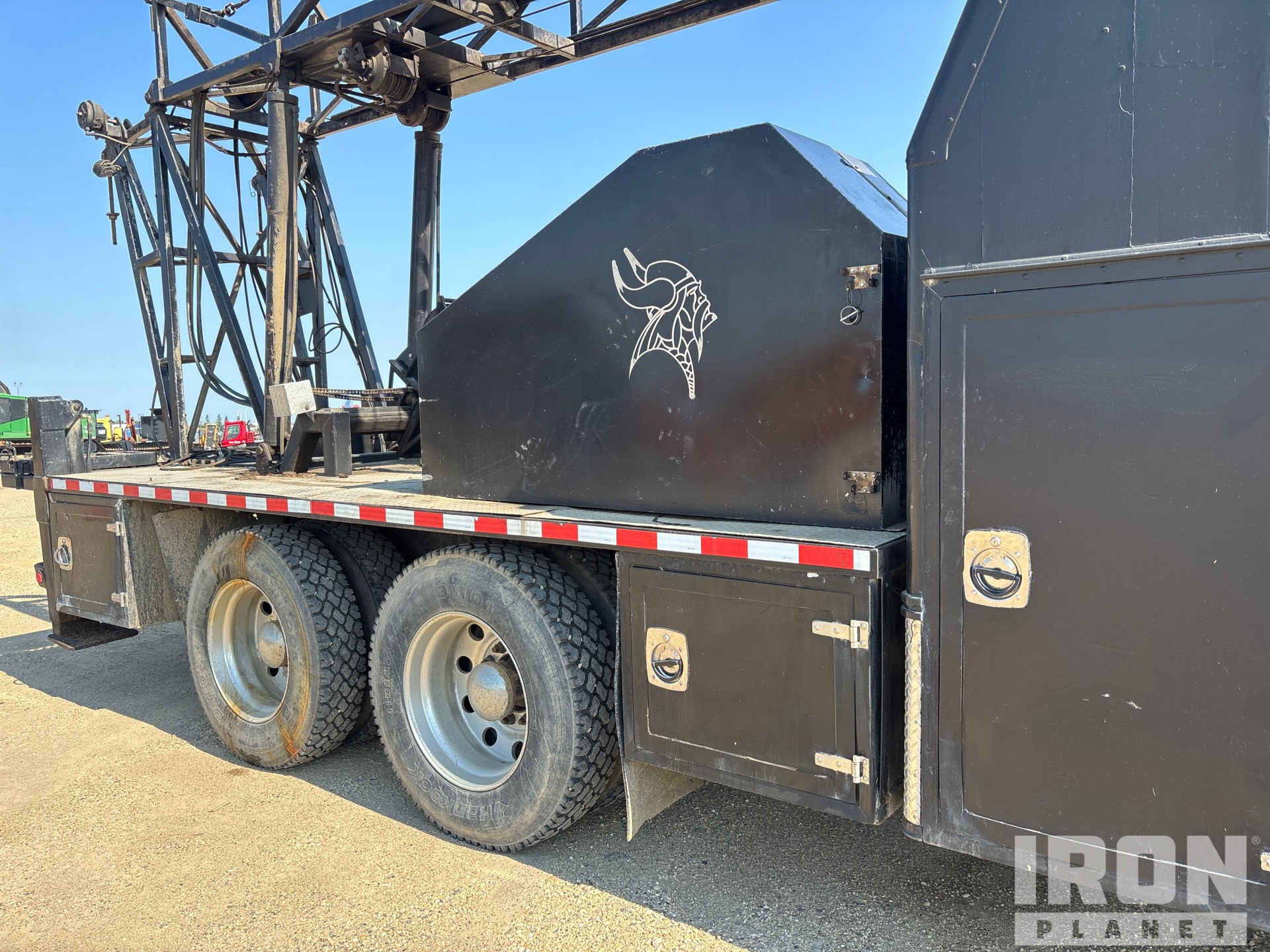 2011 International WORKSTAR 7400