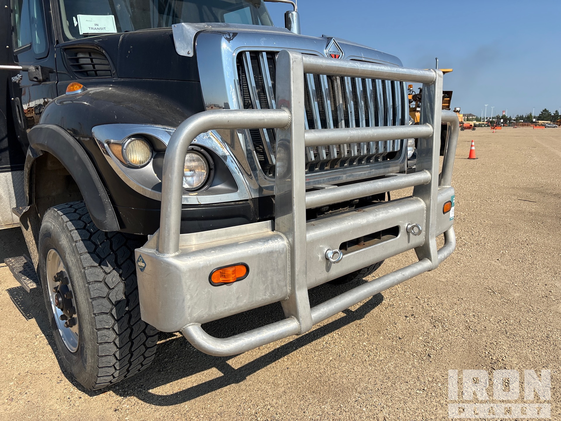 2011 International WORKSTAR 7400