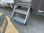 Configuration with Pull-Out Ramp