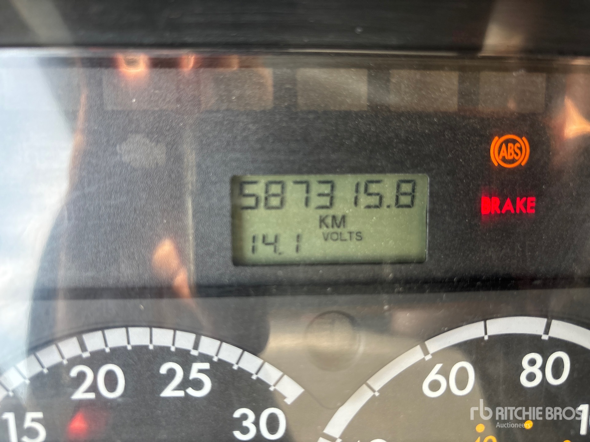 General Appearance with Hour Meter / Odometer