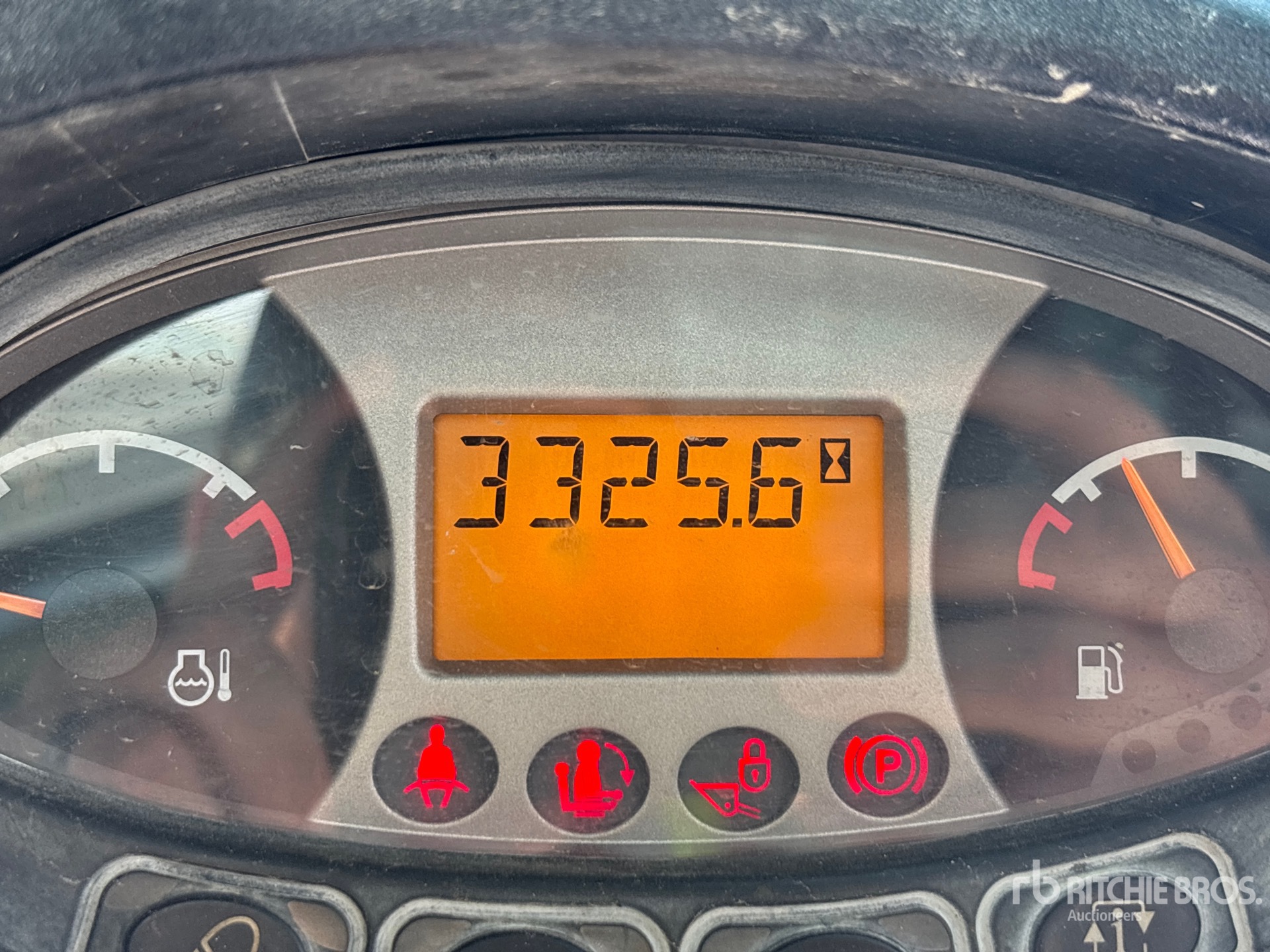 General Appearance with Hour Meter / Odometer