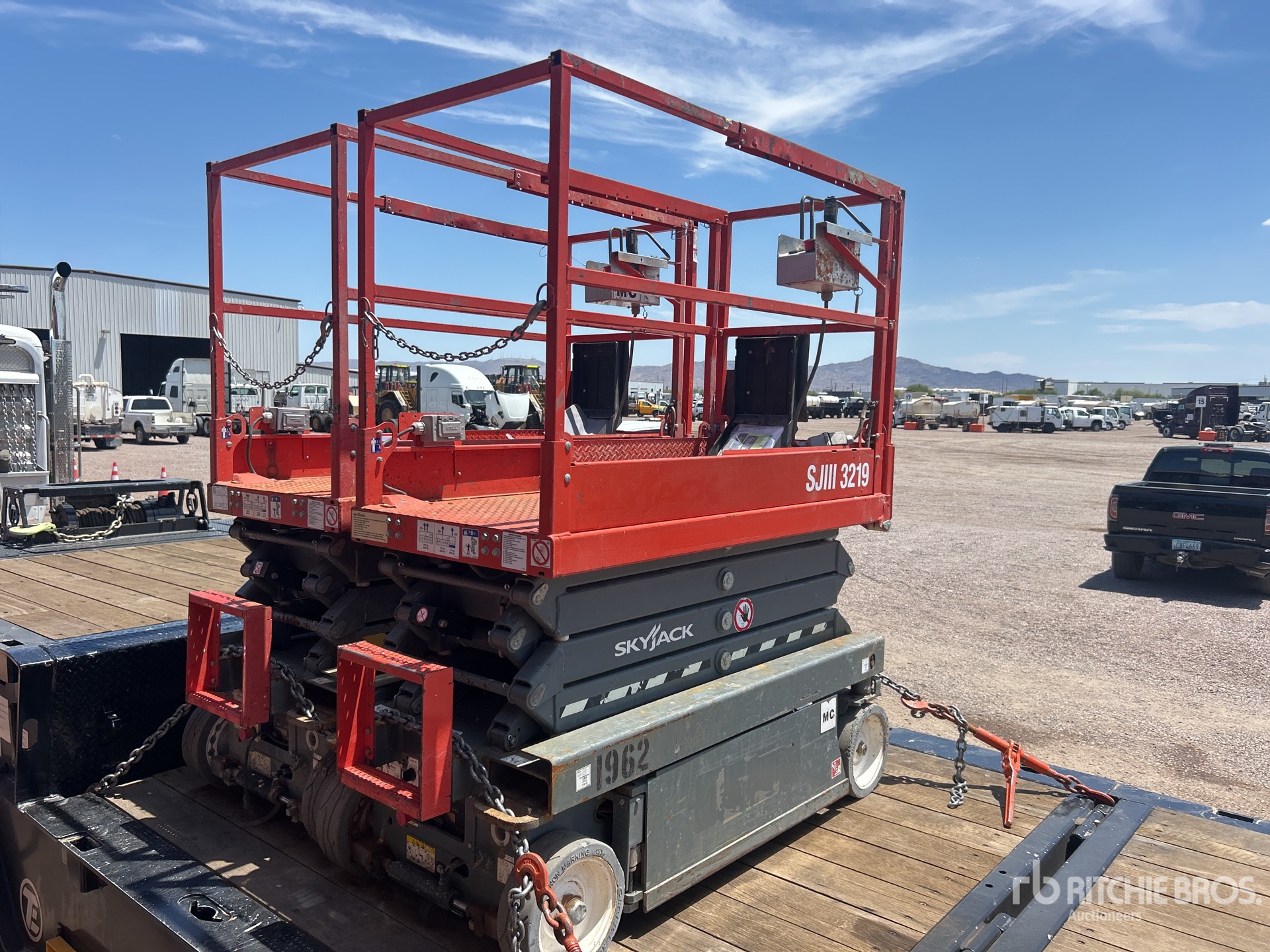 Photo of a 2018 Skyjack SJIII3219