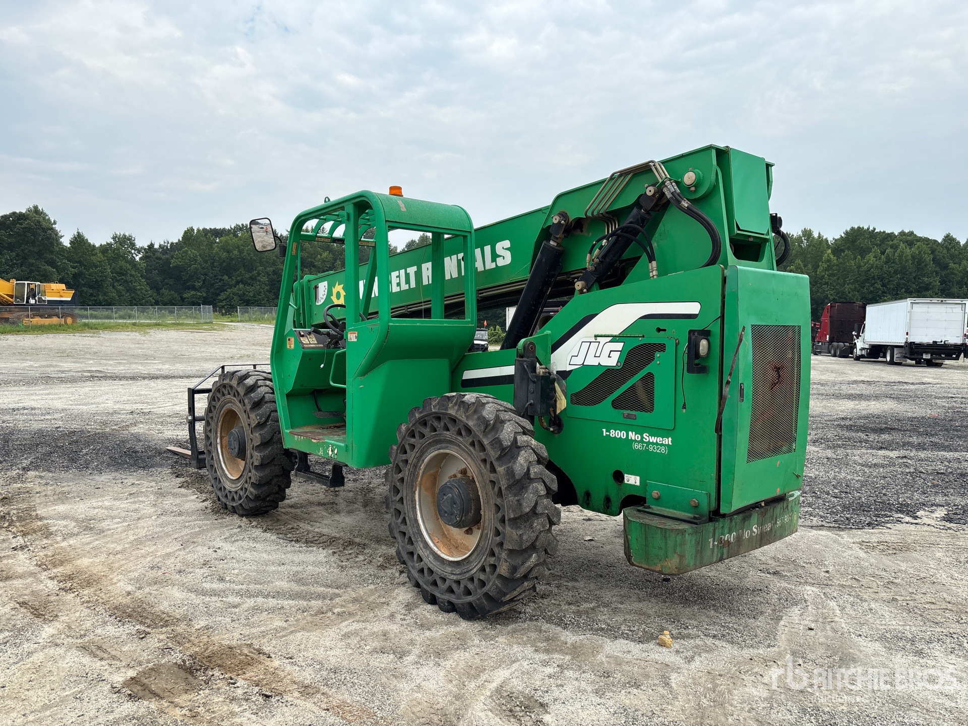 General Appearance with Picture, Left Rear Corner