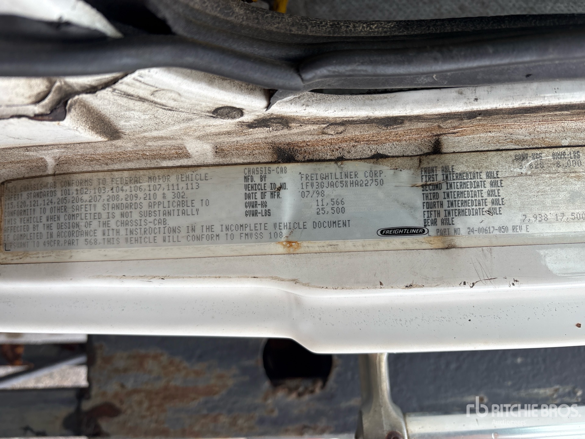 1999 Freightliner FL60
