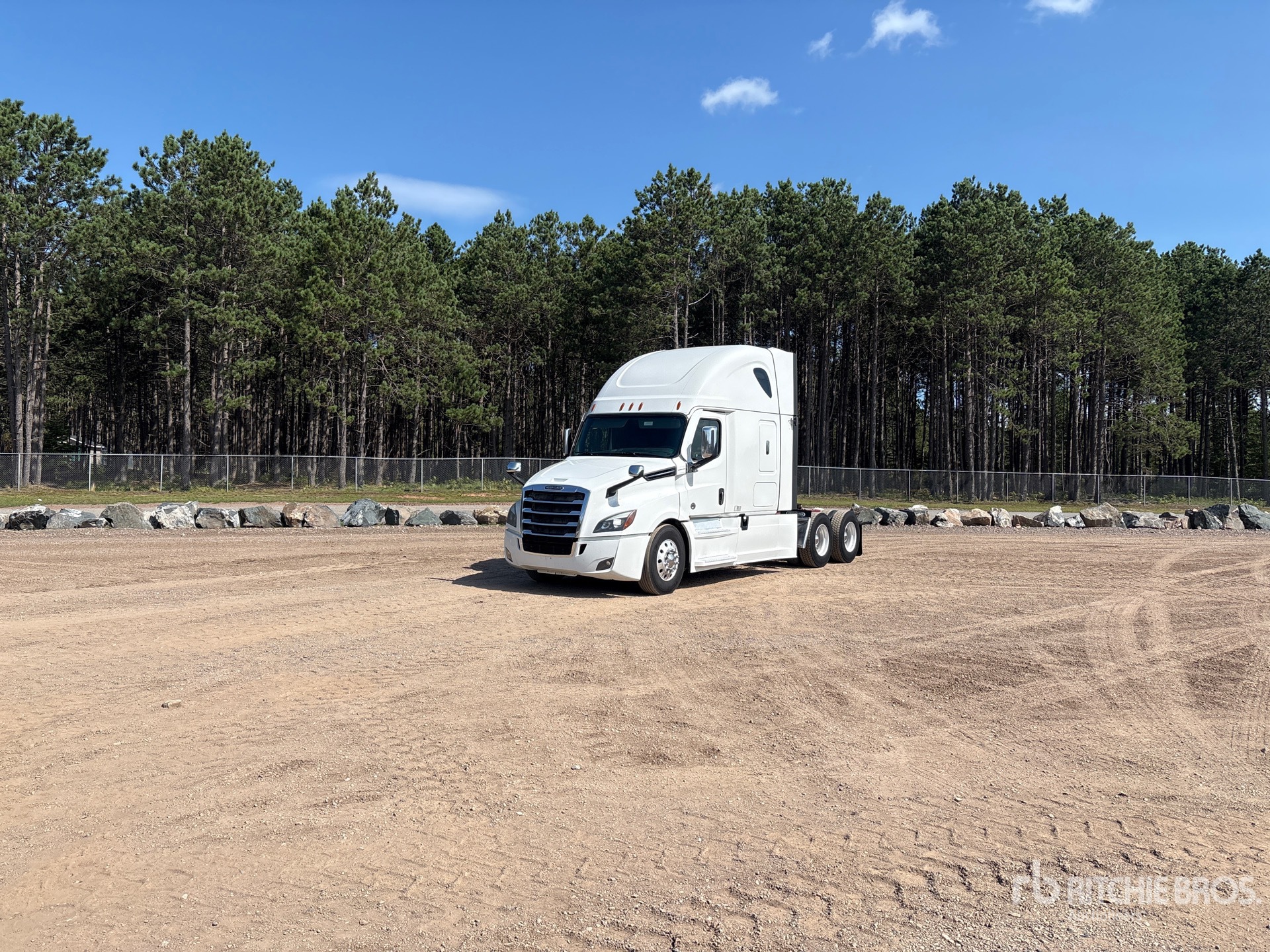 2023 Freightliner CASCADIA 126