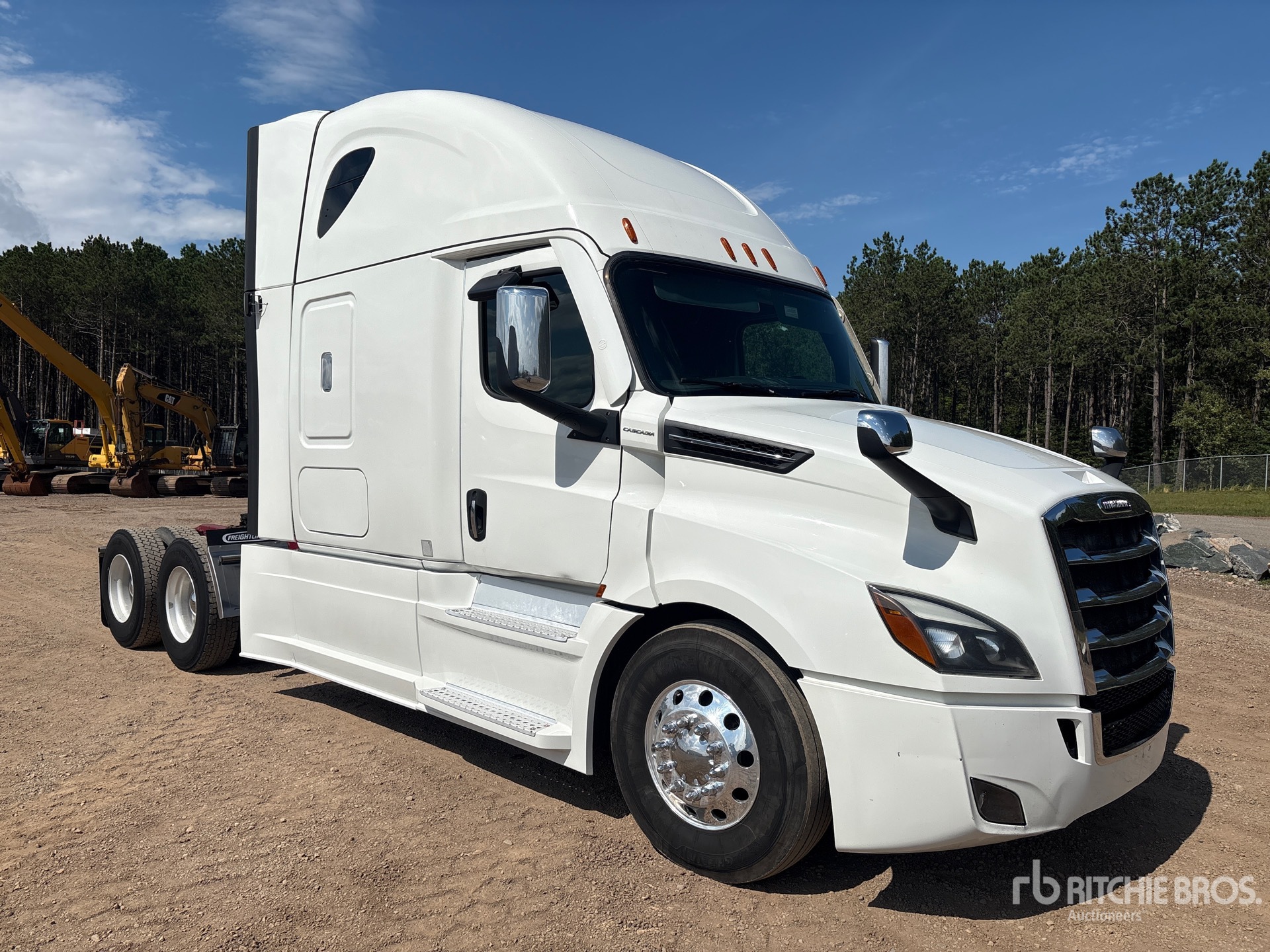 2023 Freightliner CASCADIA 126