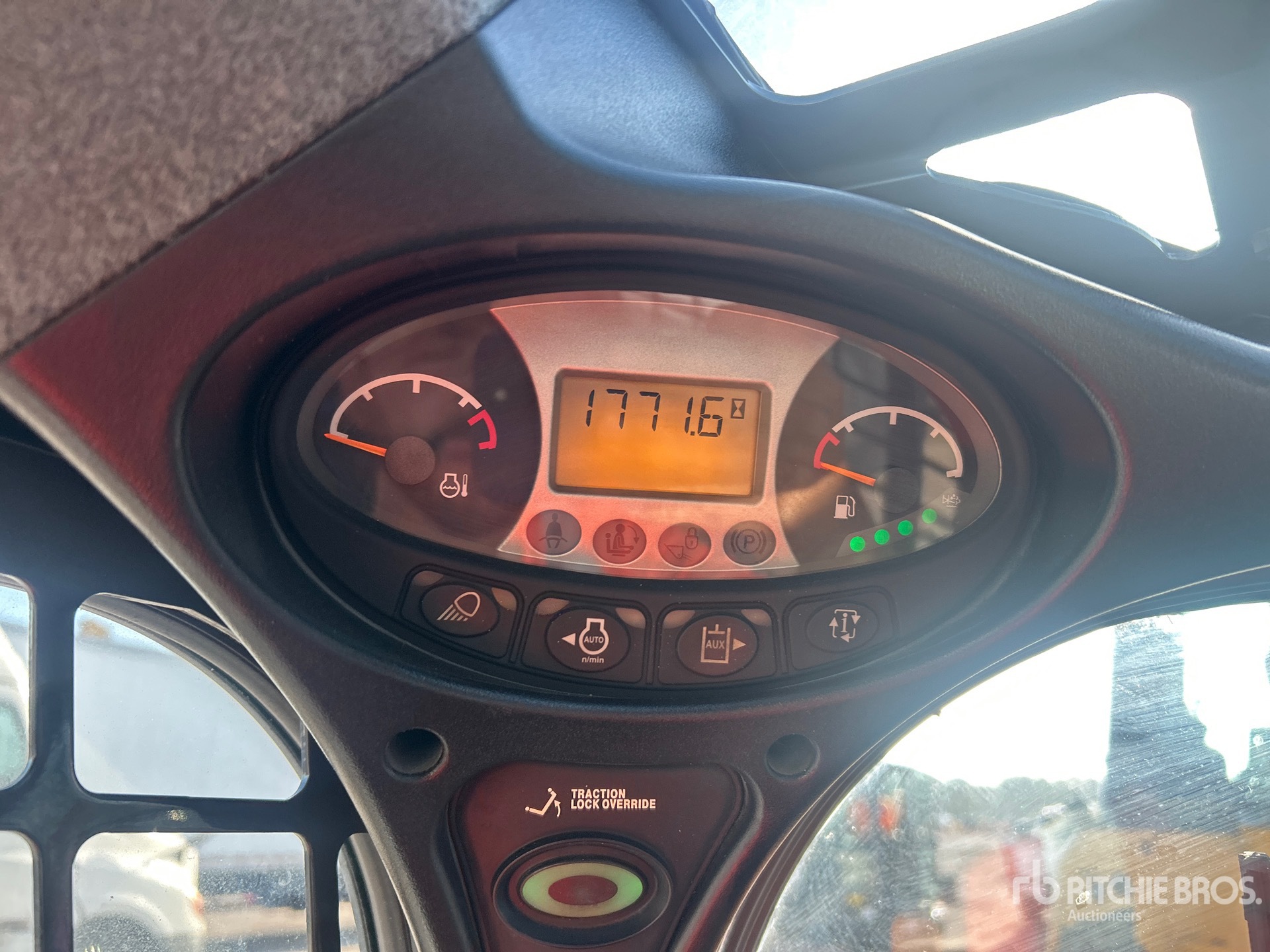 2023 Bobcat T870