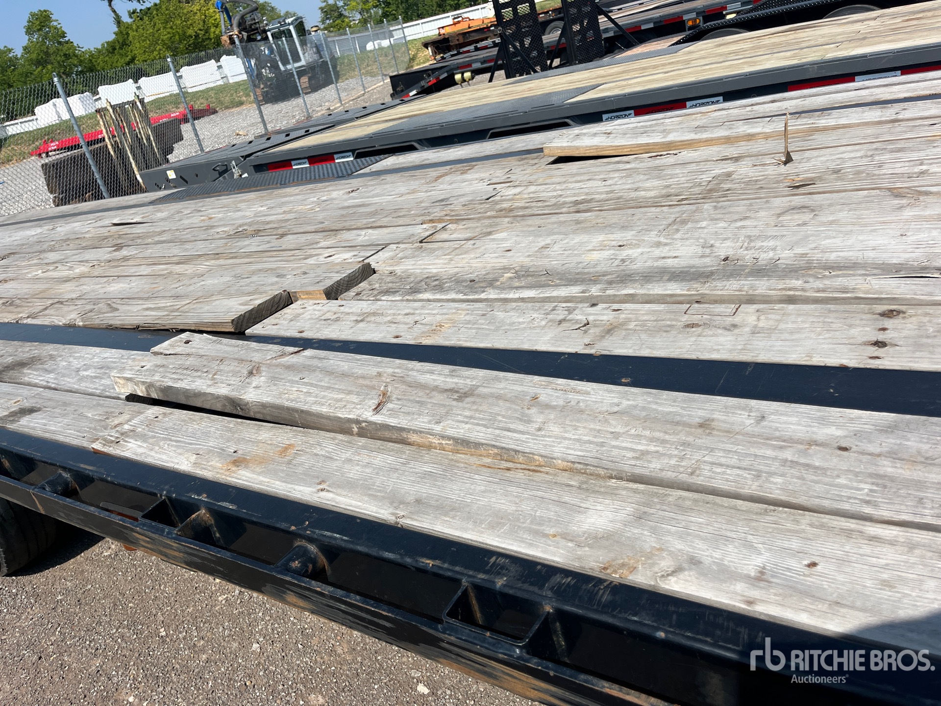 2025 Pj Trailers 40 ft T/A Gooseneck