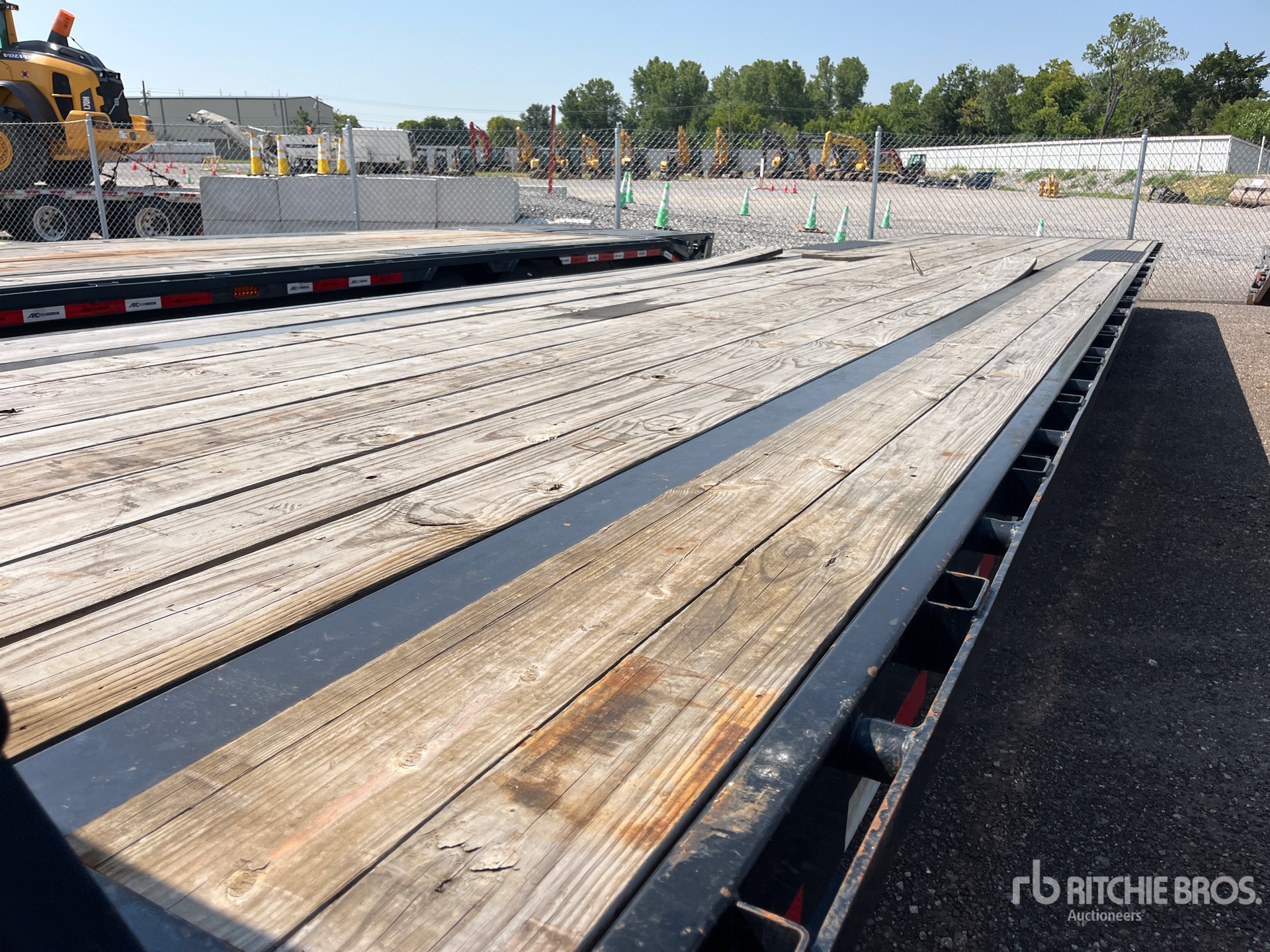 2025 Pj Trailers 40 ft T/A Gooseneck