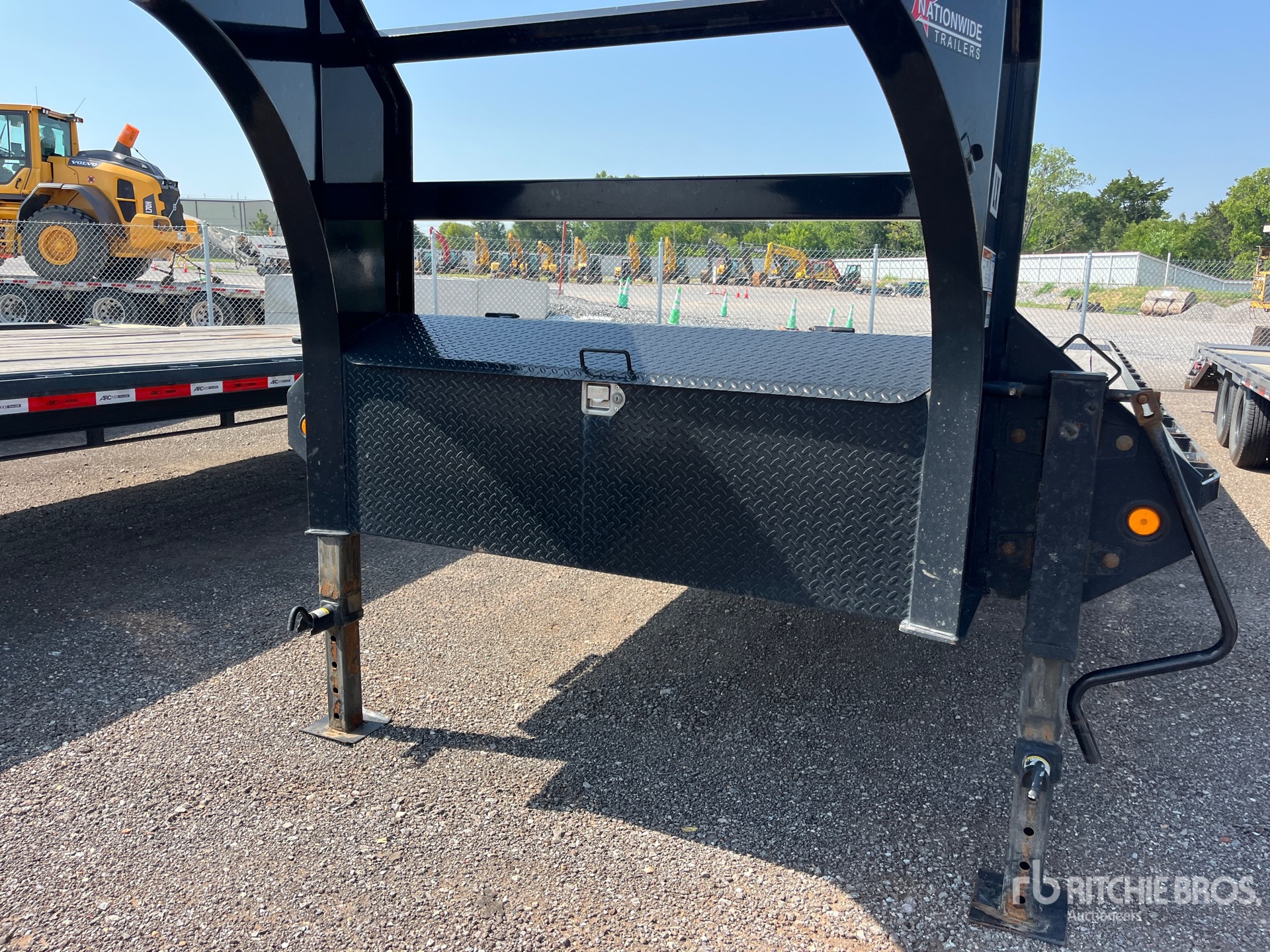 2025 Pj Trailers 40 ft T/A Gooseneck