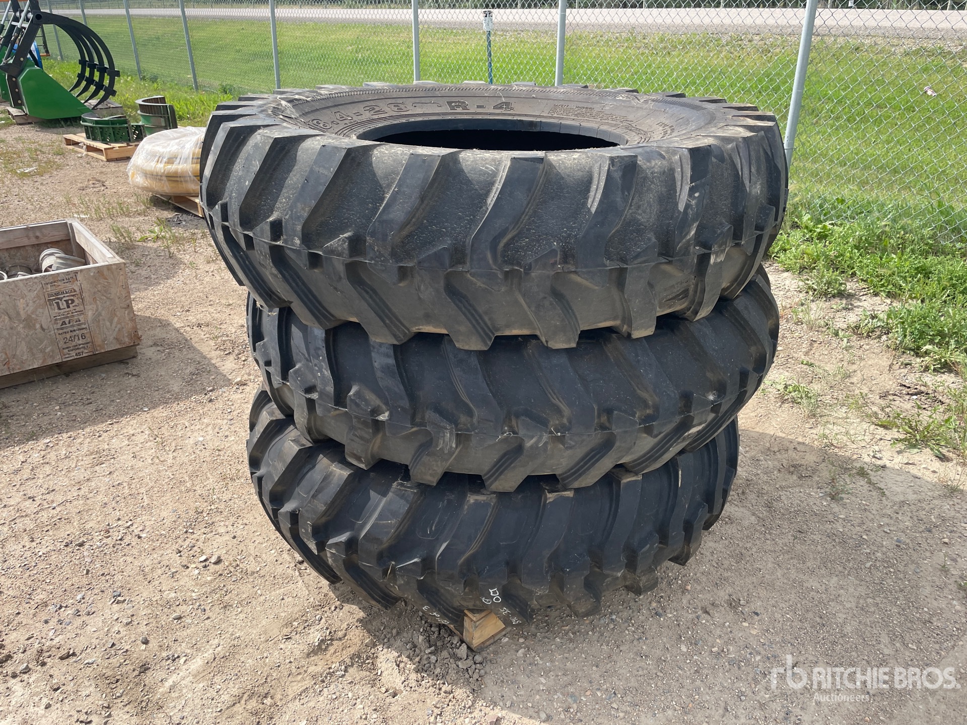 General Appearance with Picture, Right Rear Corner