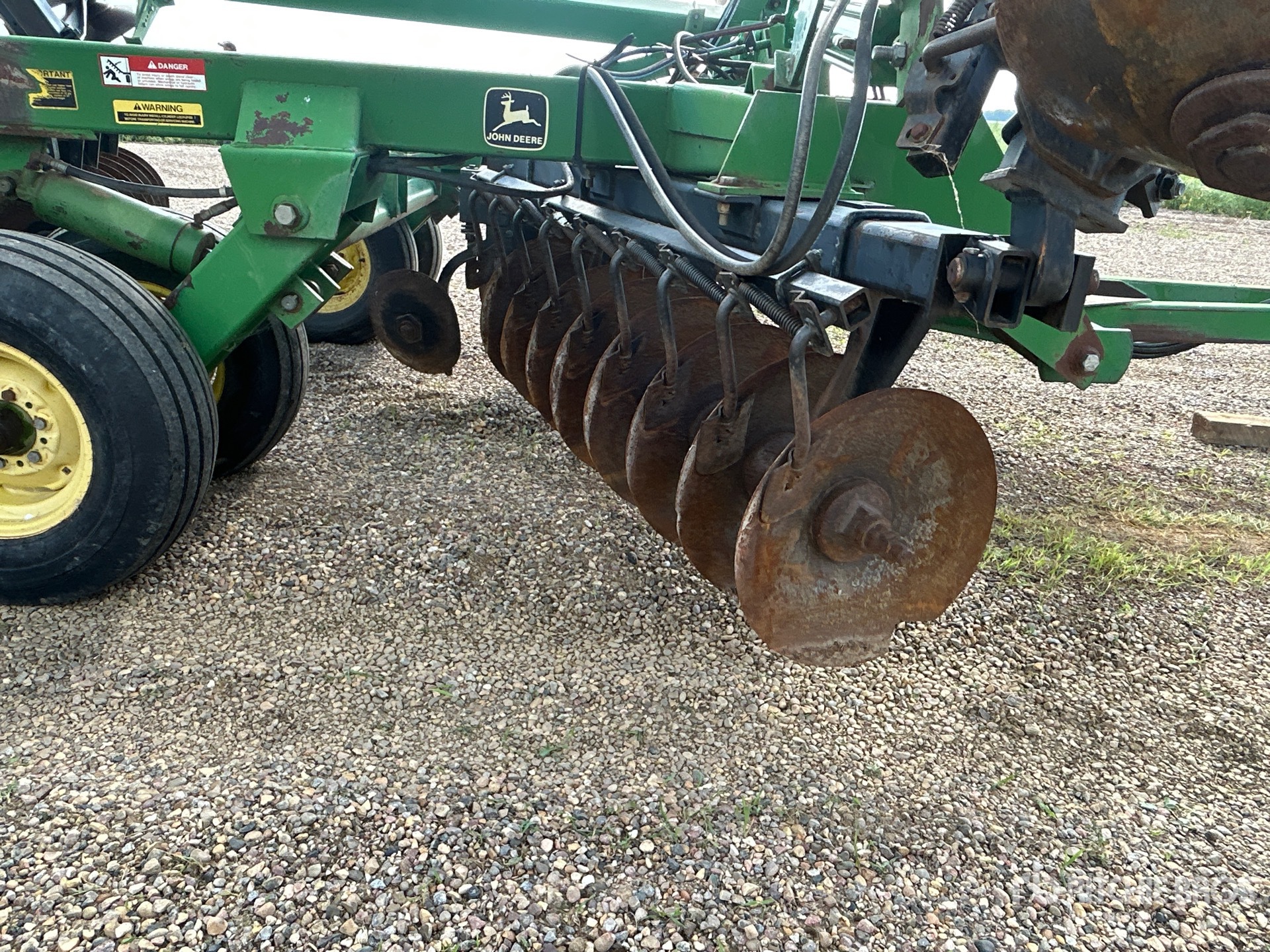 John Deere 650