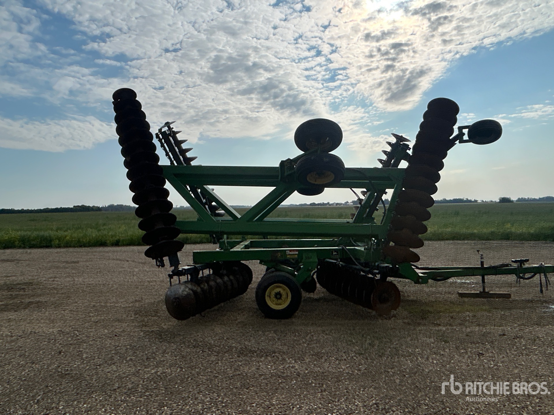 John Deere 650