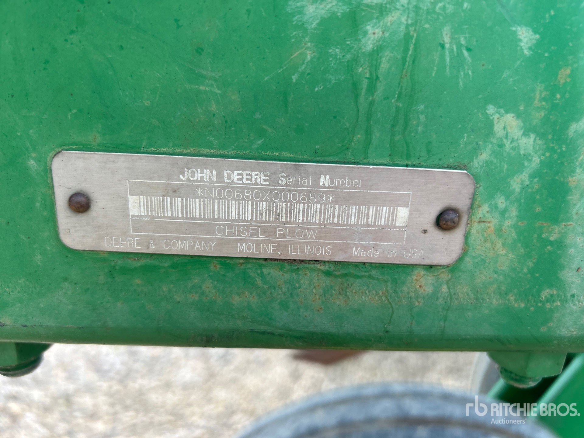 1995 John Deere 680