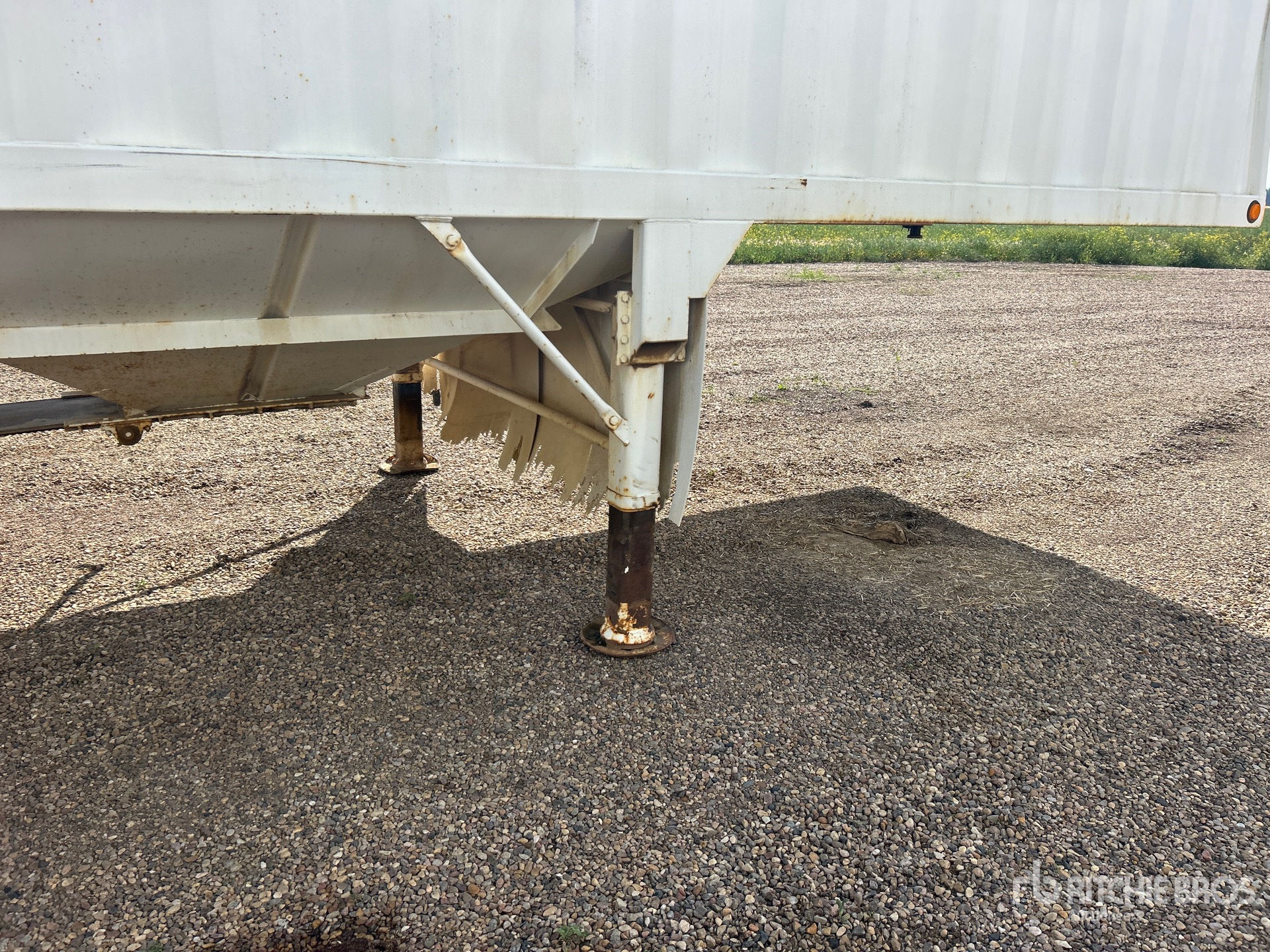 1995 Doepker 38 ft T/A