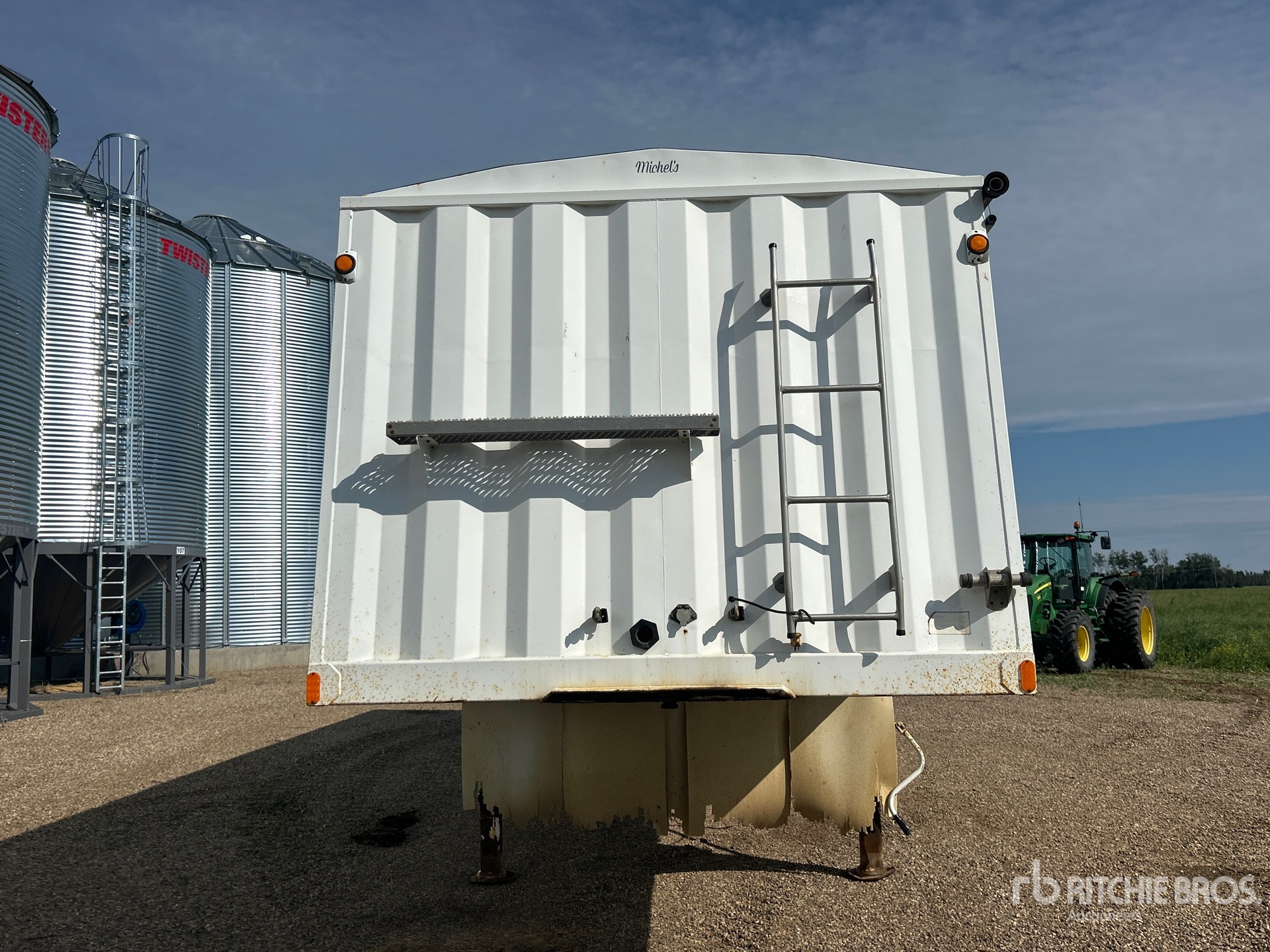 1995 Doepker 38 ft T/A