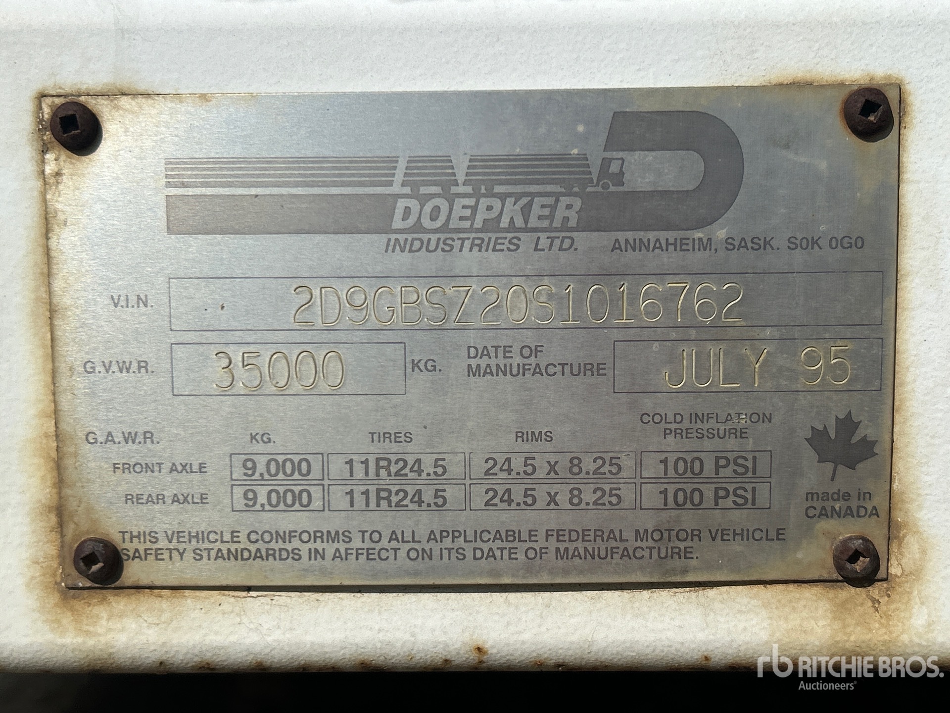 1995 Doepker 38 ft T/A