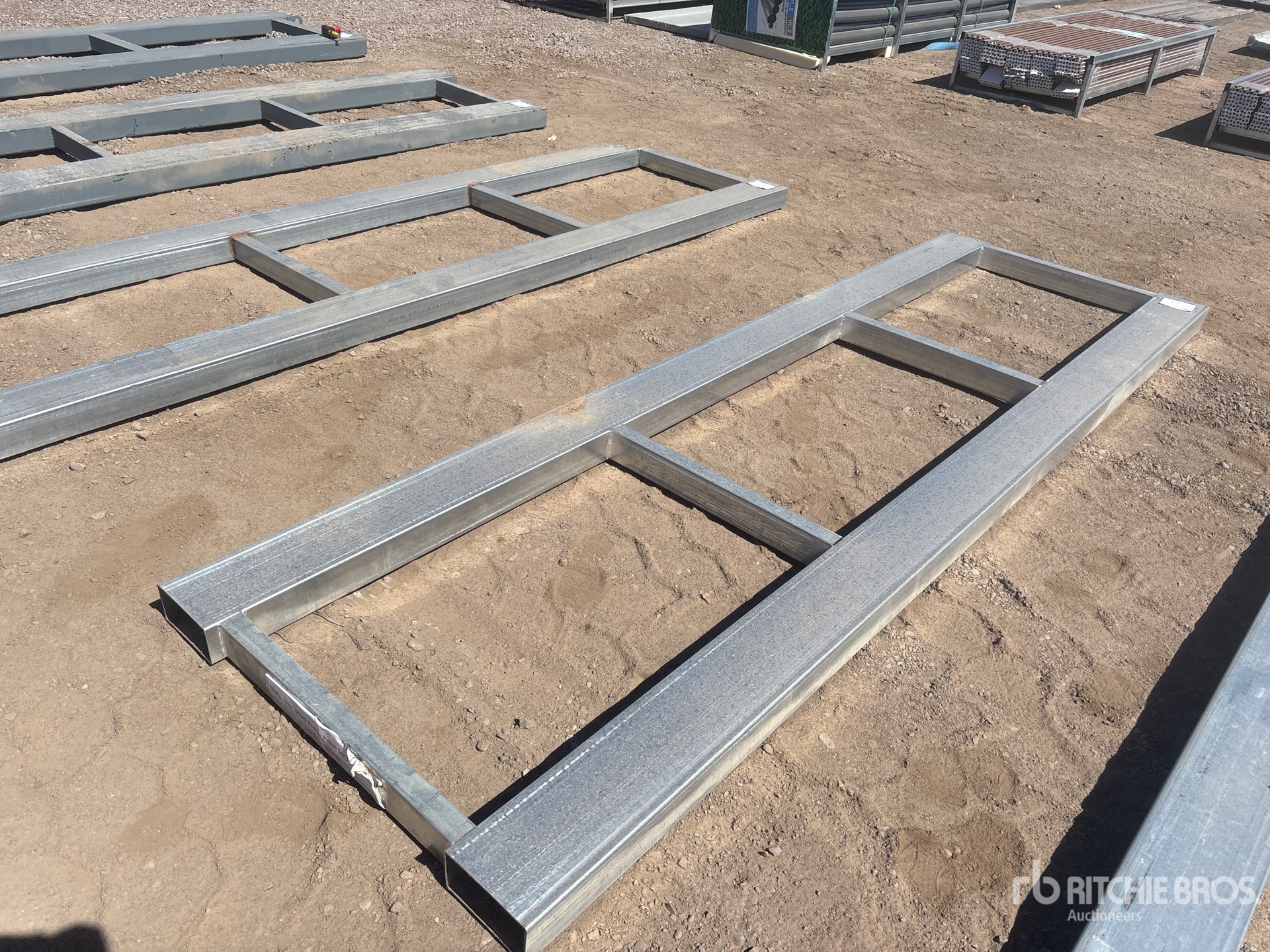 Aspect général with Image, coin avant droit
