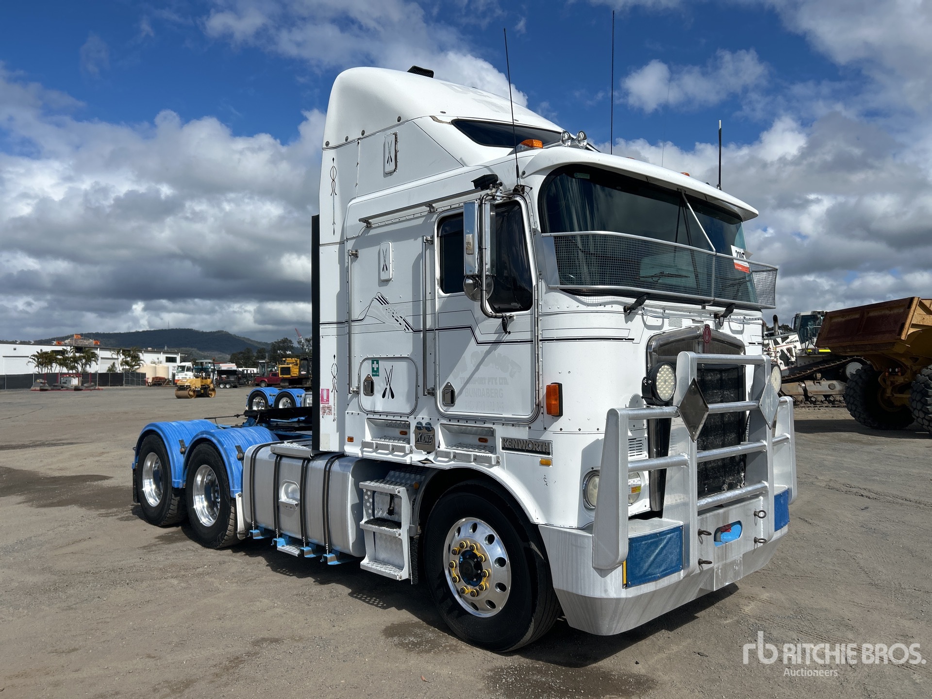 2007 Kenworth K104B AERODYNE