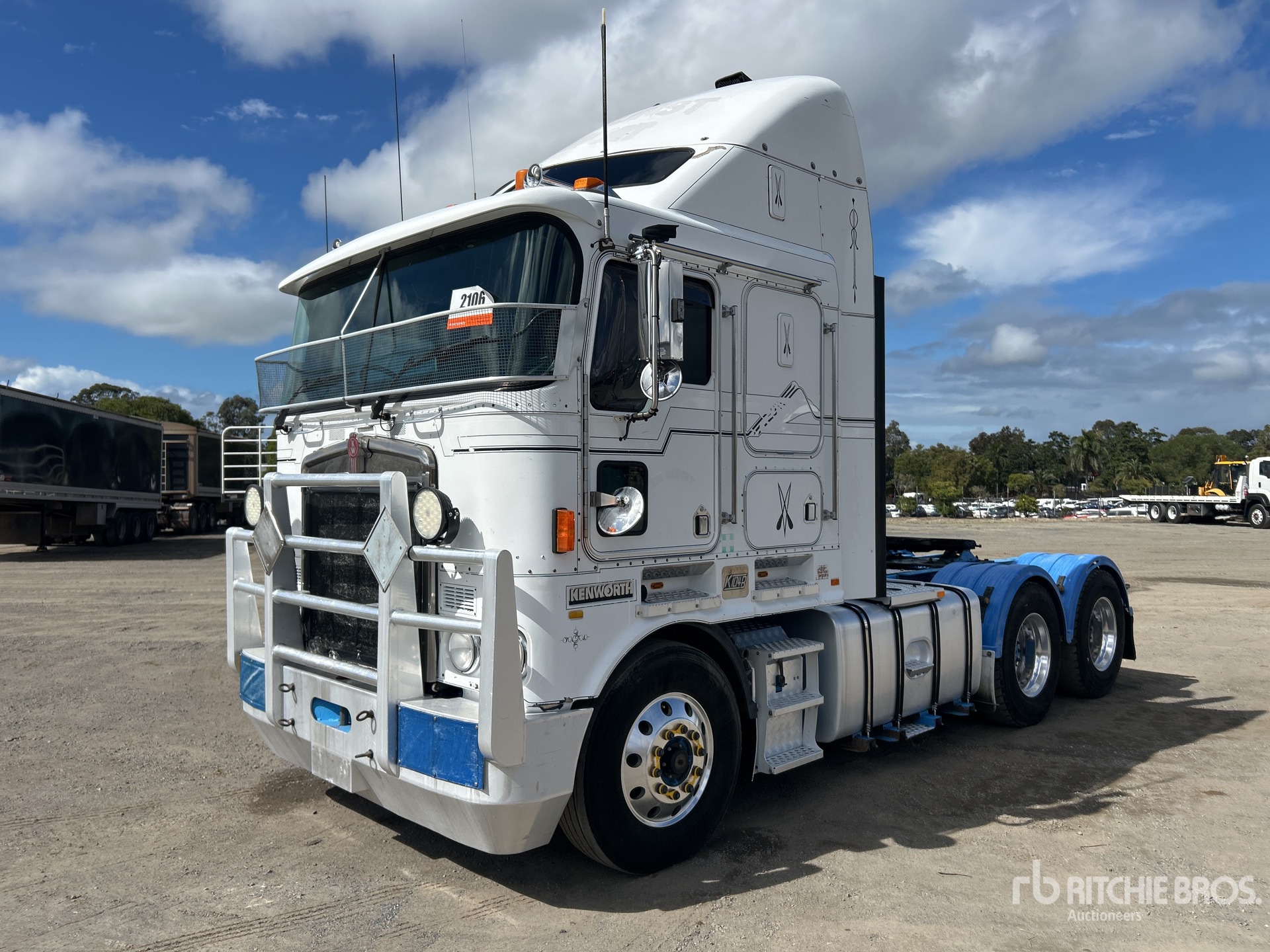 2007 Kenworth K104B AERODYNE