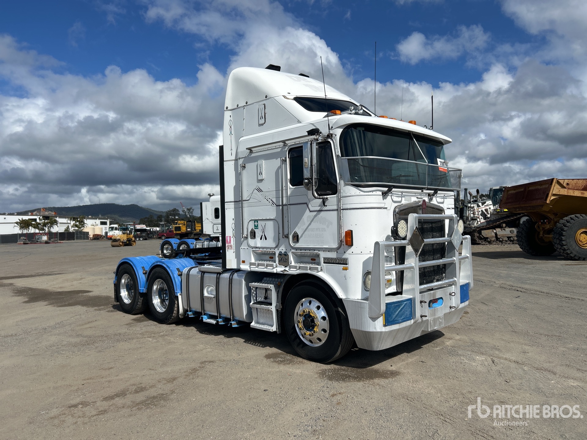 2007 Kenworth K104B AERODYNE