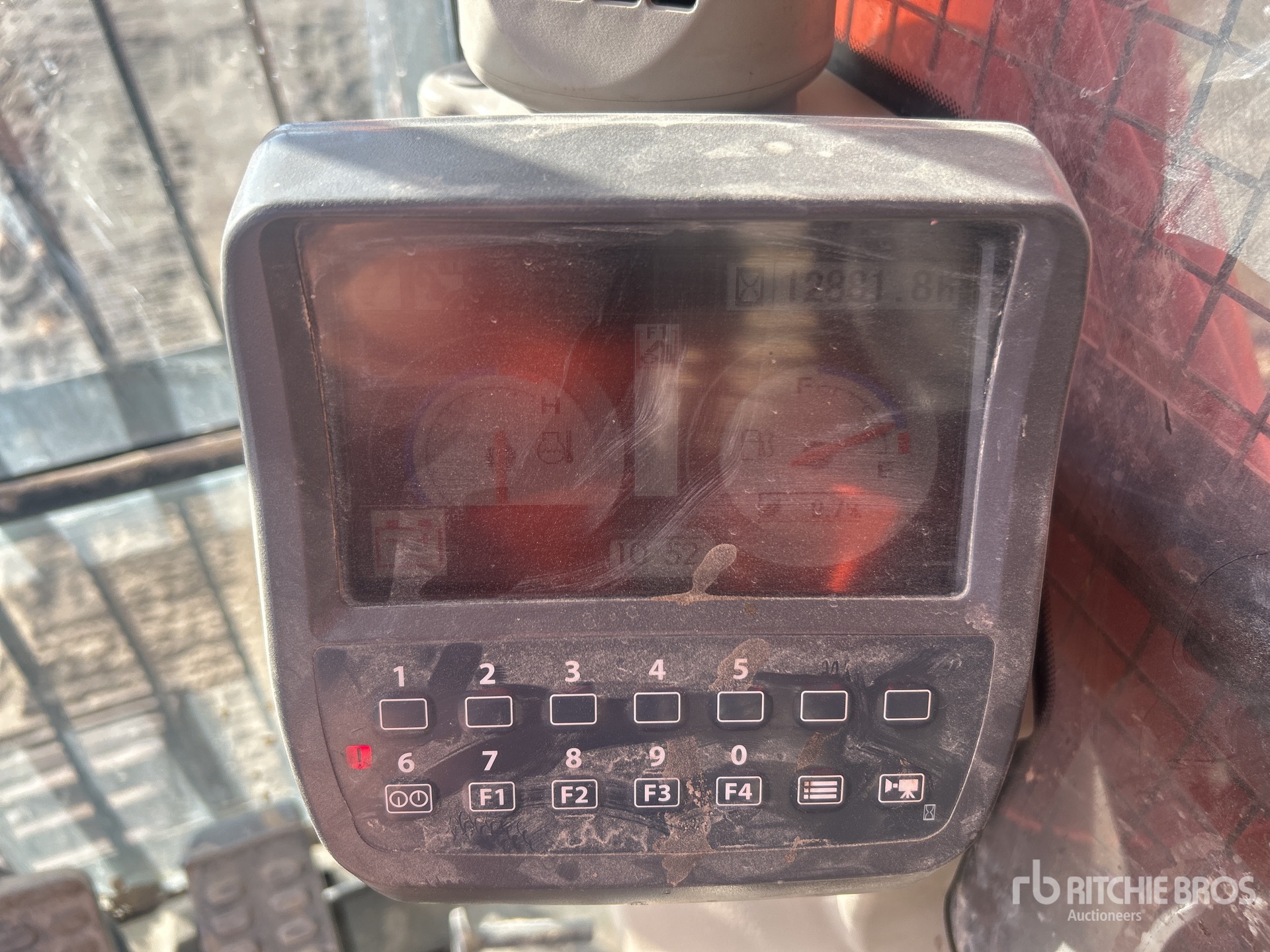 2011 Hitachi ZX350LCH-3