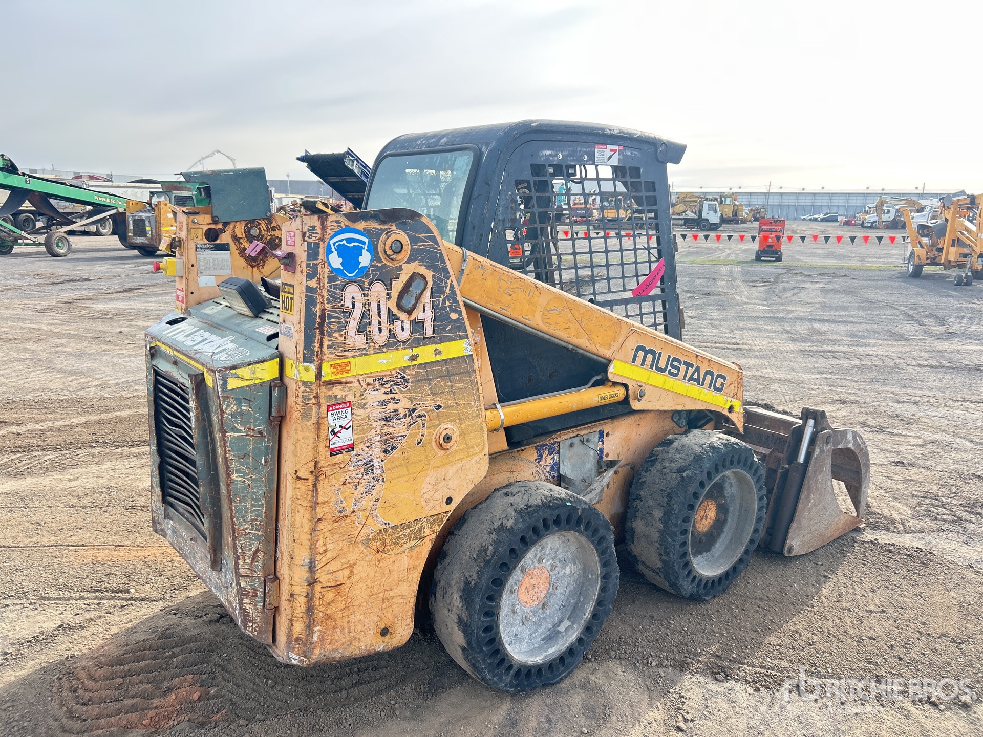 General Appearance with Picture, Right Rear Corner