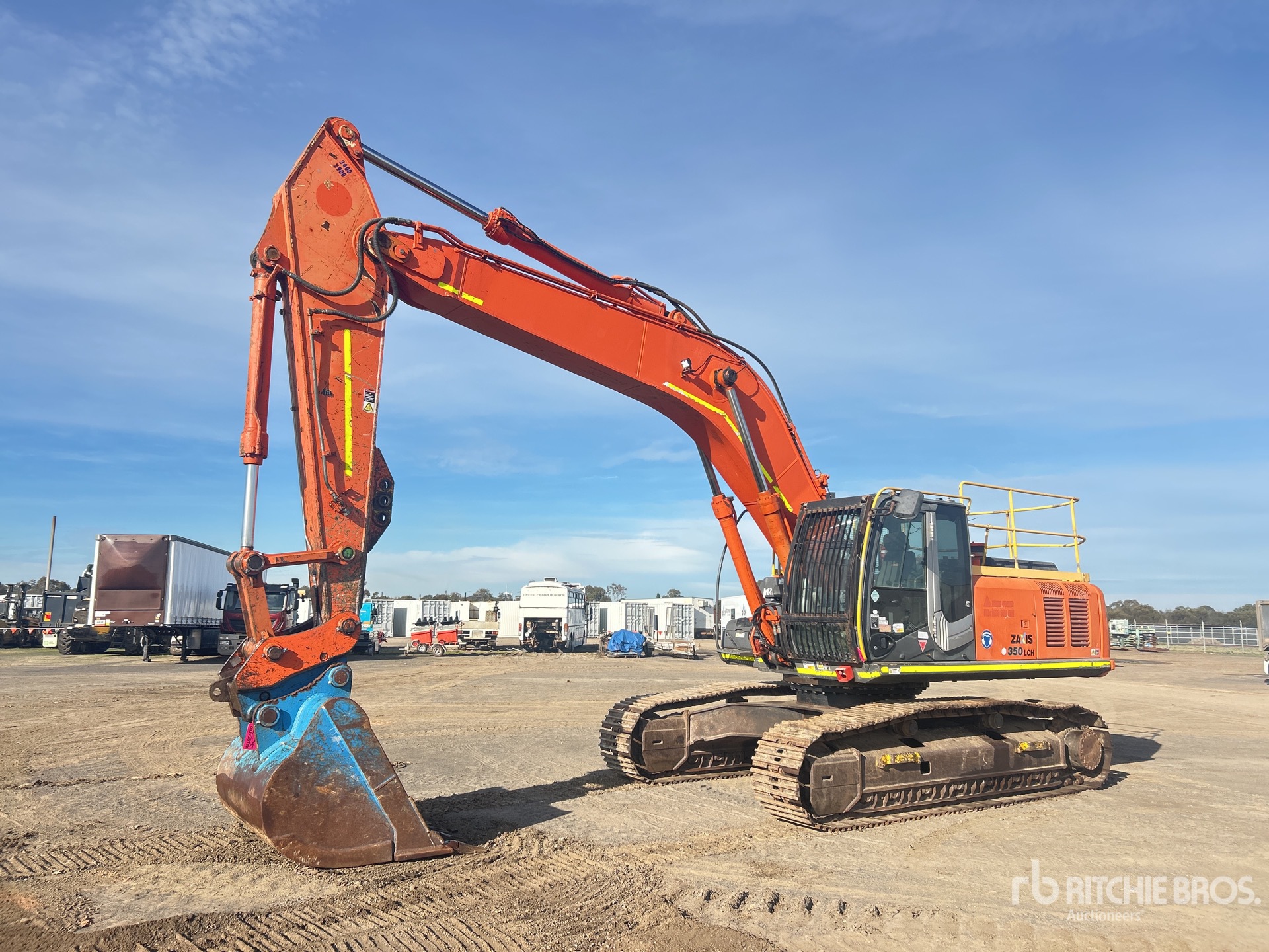 2011 Hitachi ZX350LCH-3