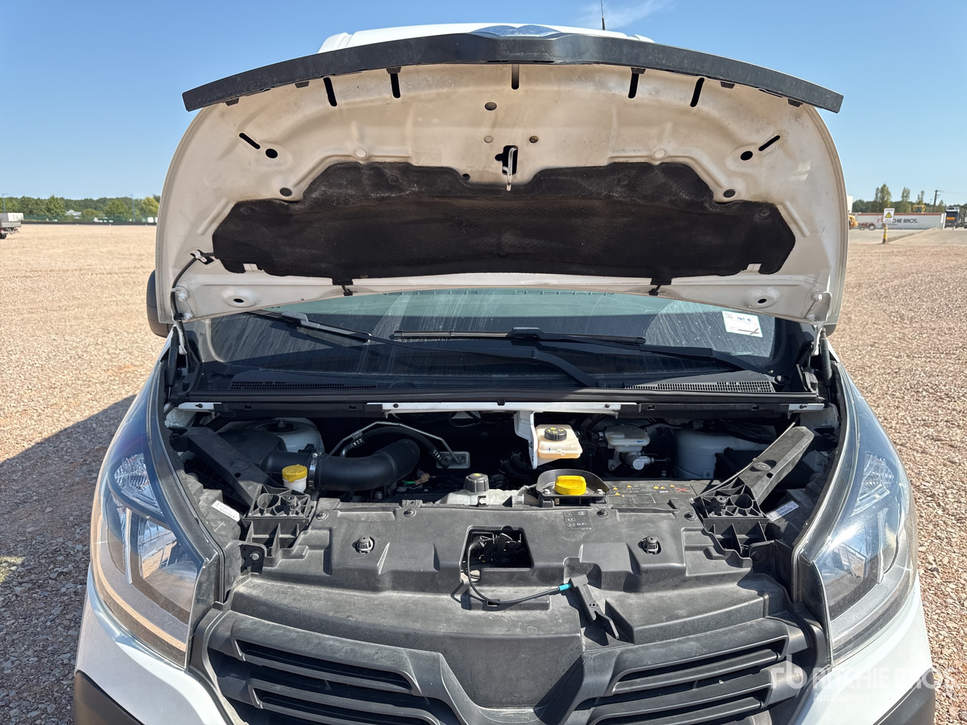 2017 Renault TRAFIC DCI145