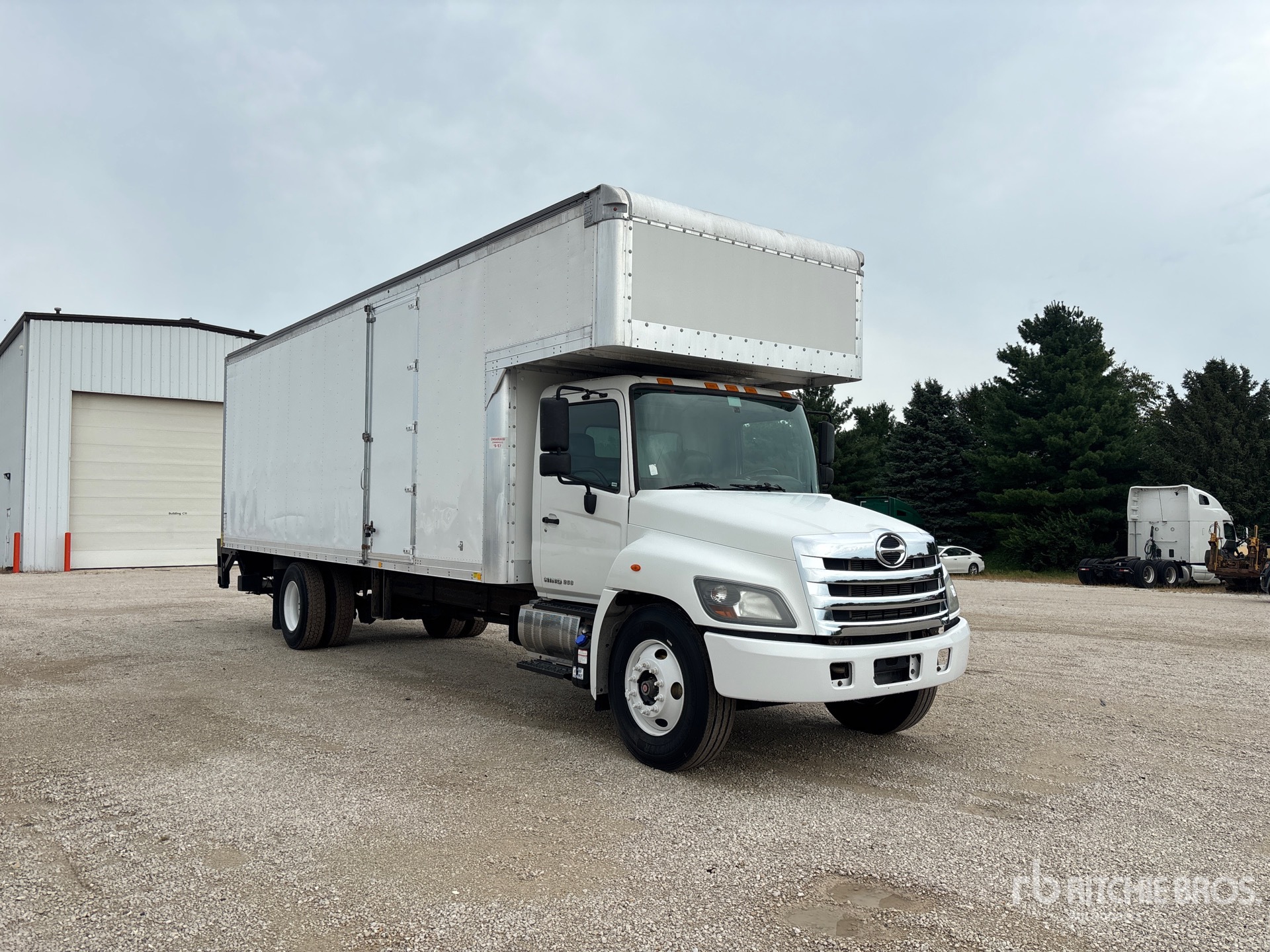2018 Hino 268