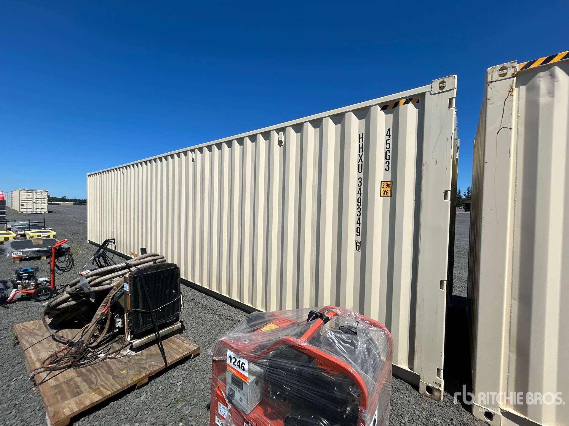 General Appearance with Picture, Right Front Corner