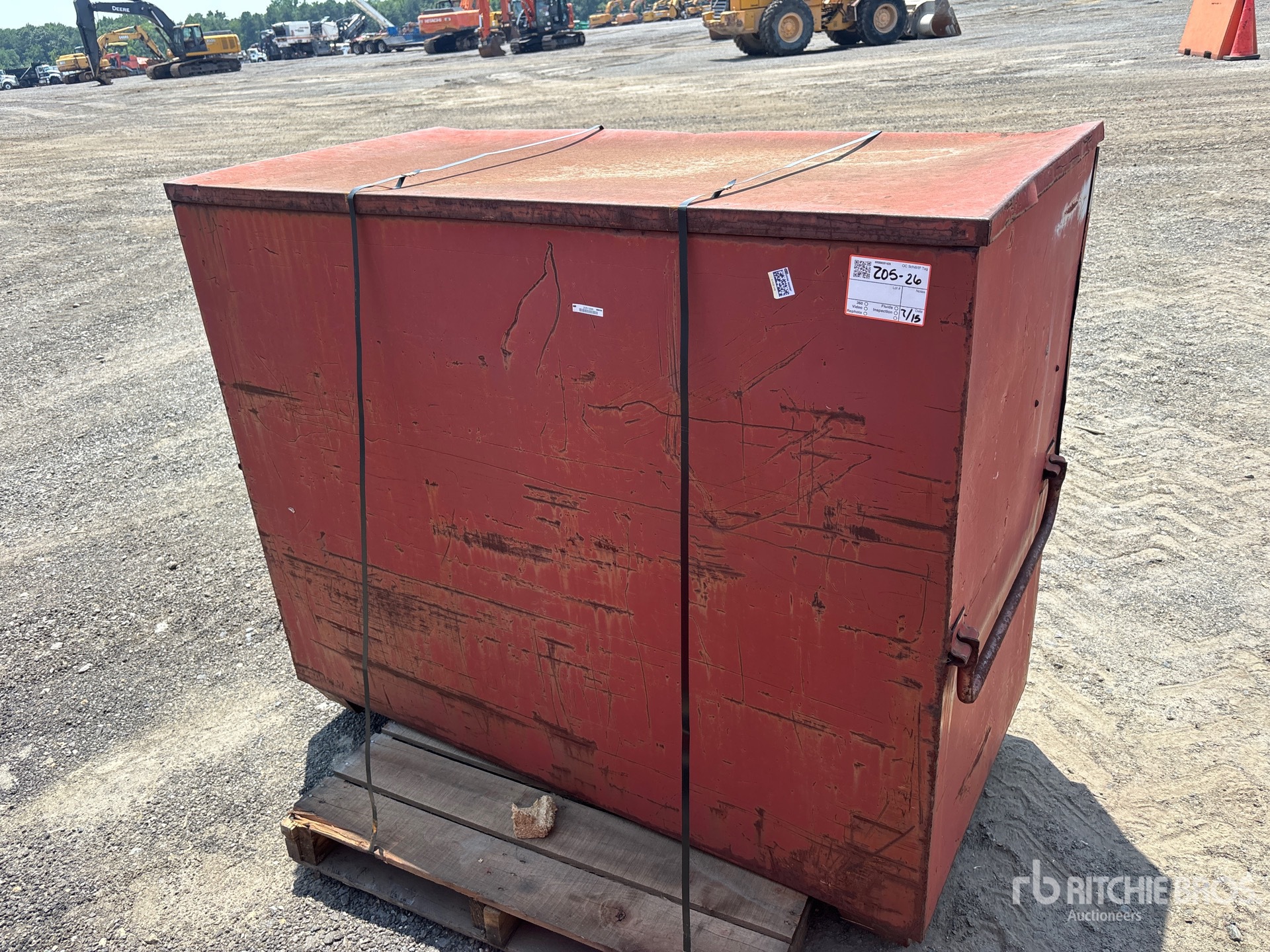 General Appearance with Picture, Right Rear Corner