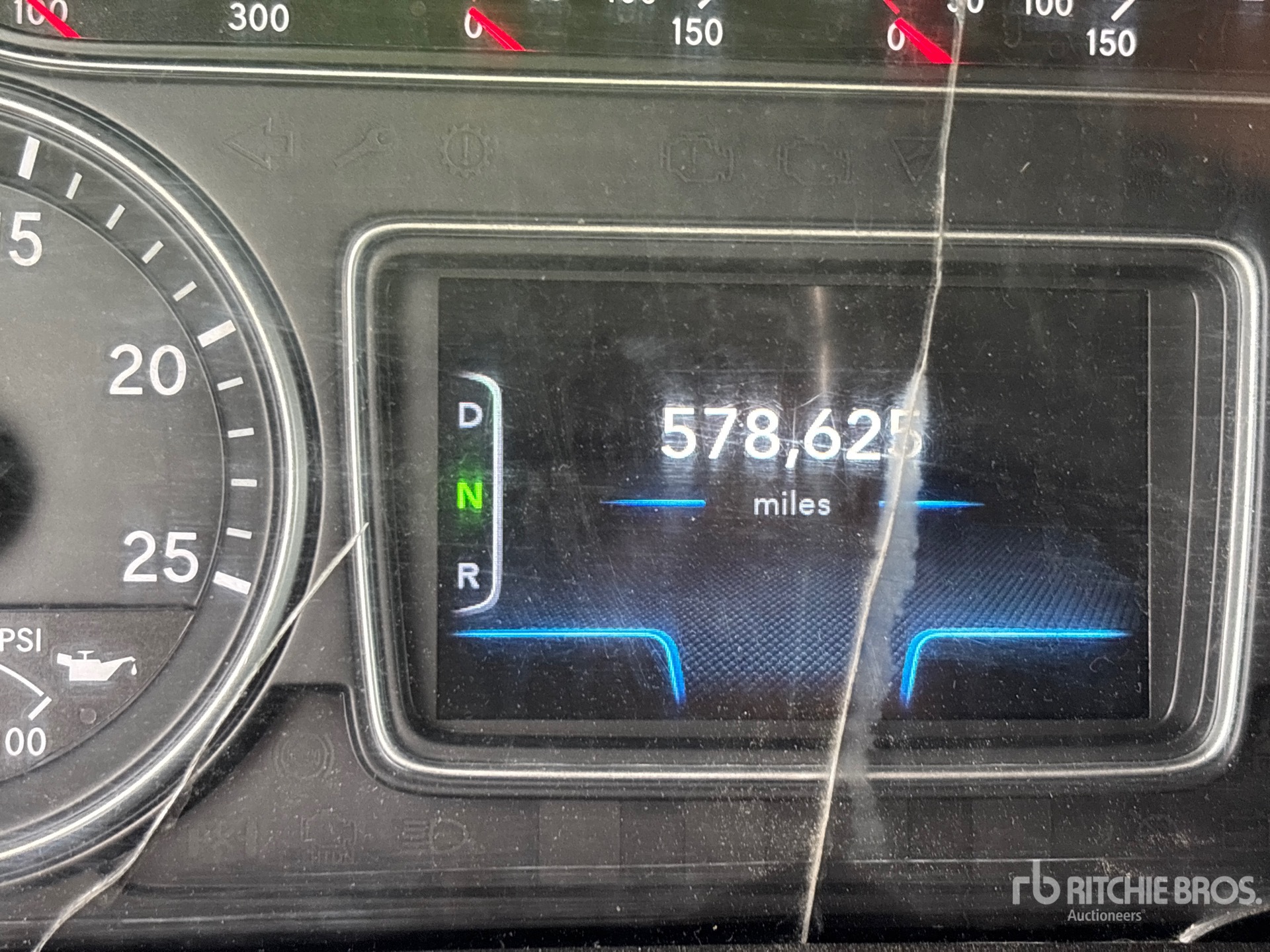 2019 International LT625